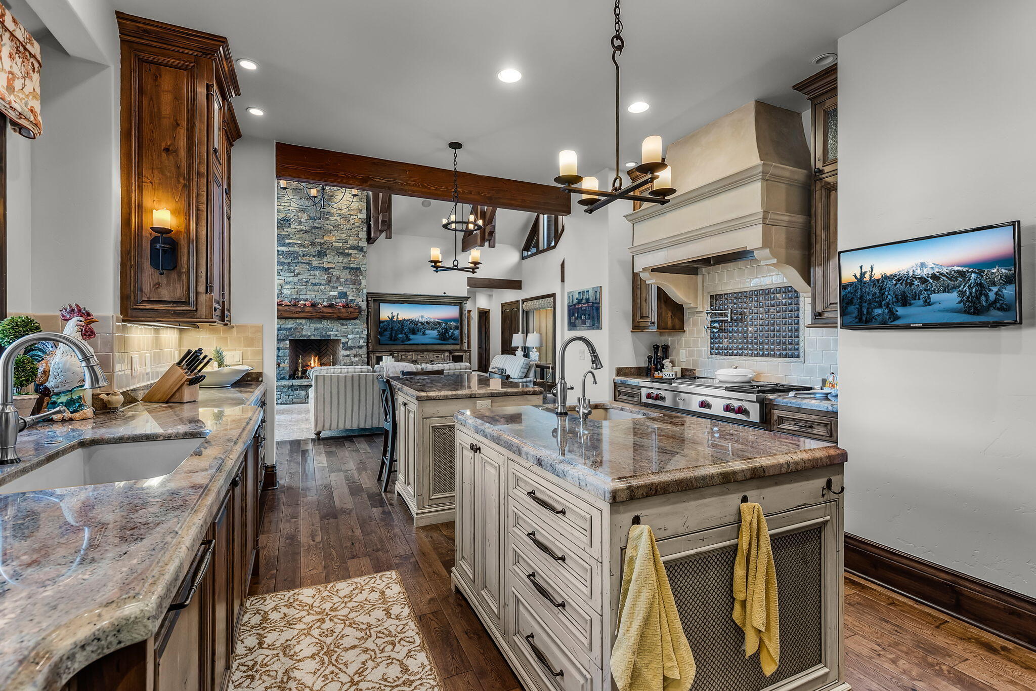 61644 Tam McArthur Loop