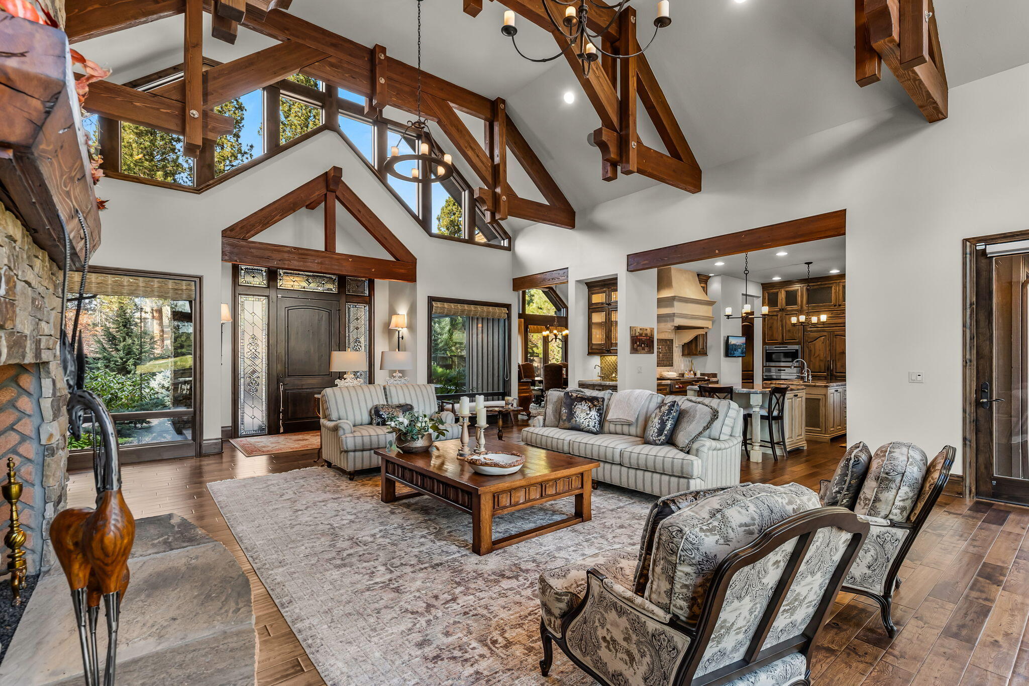 61644 Tam McArthur Loop