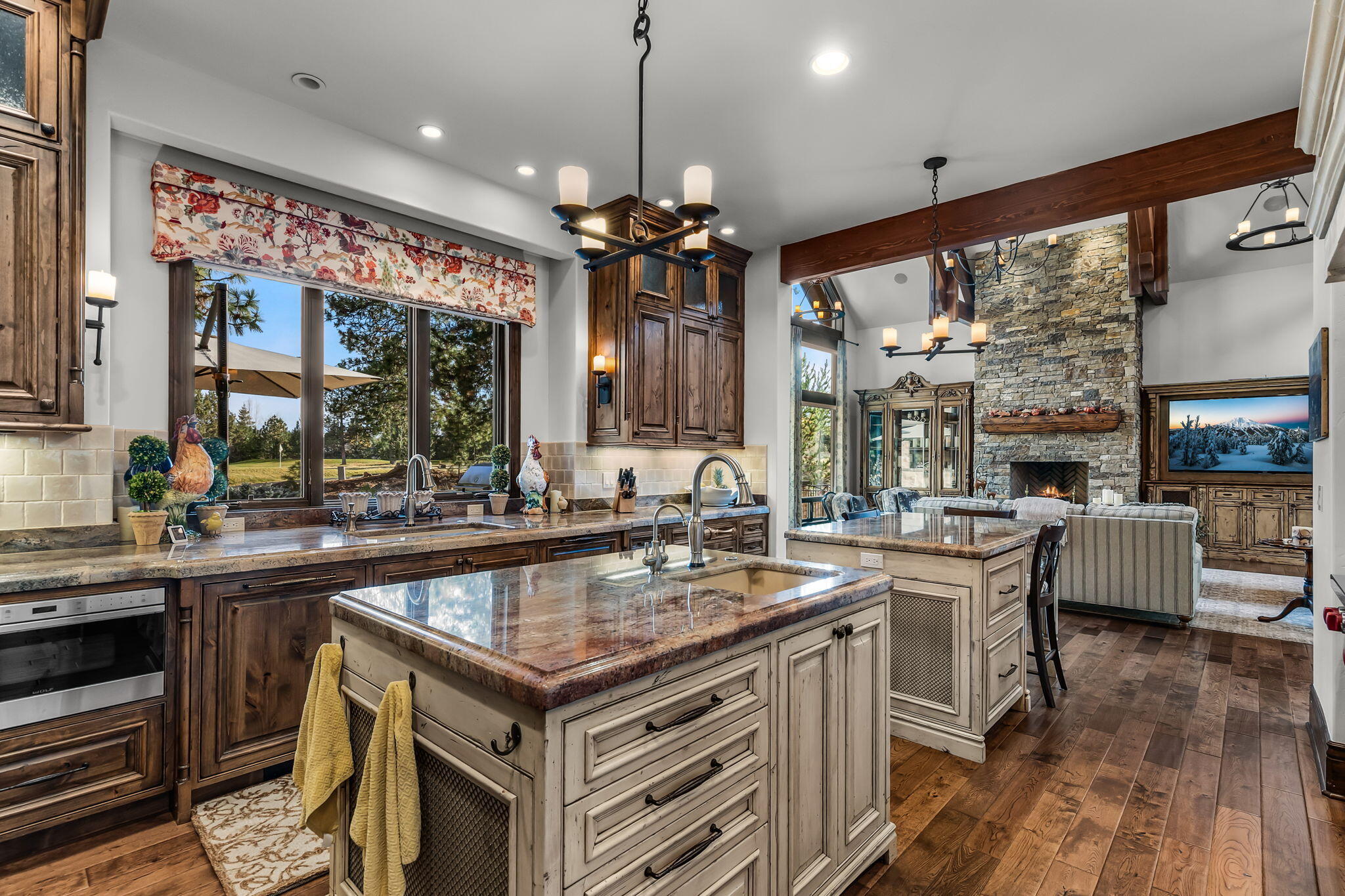 61644 Tam McArthur Loop