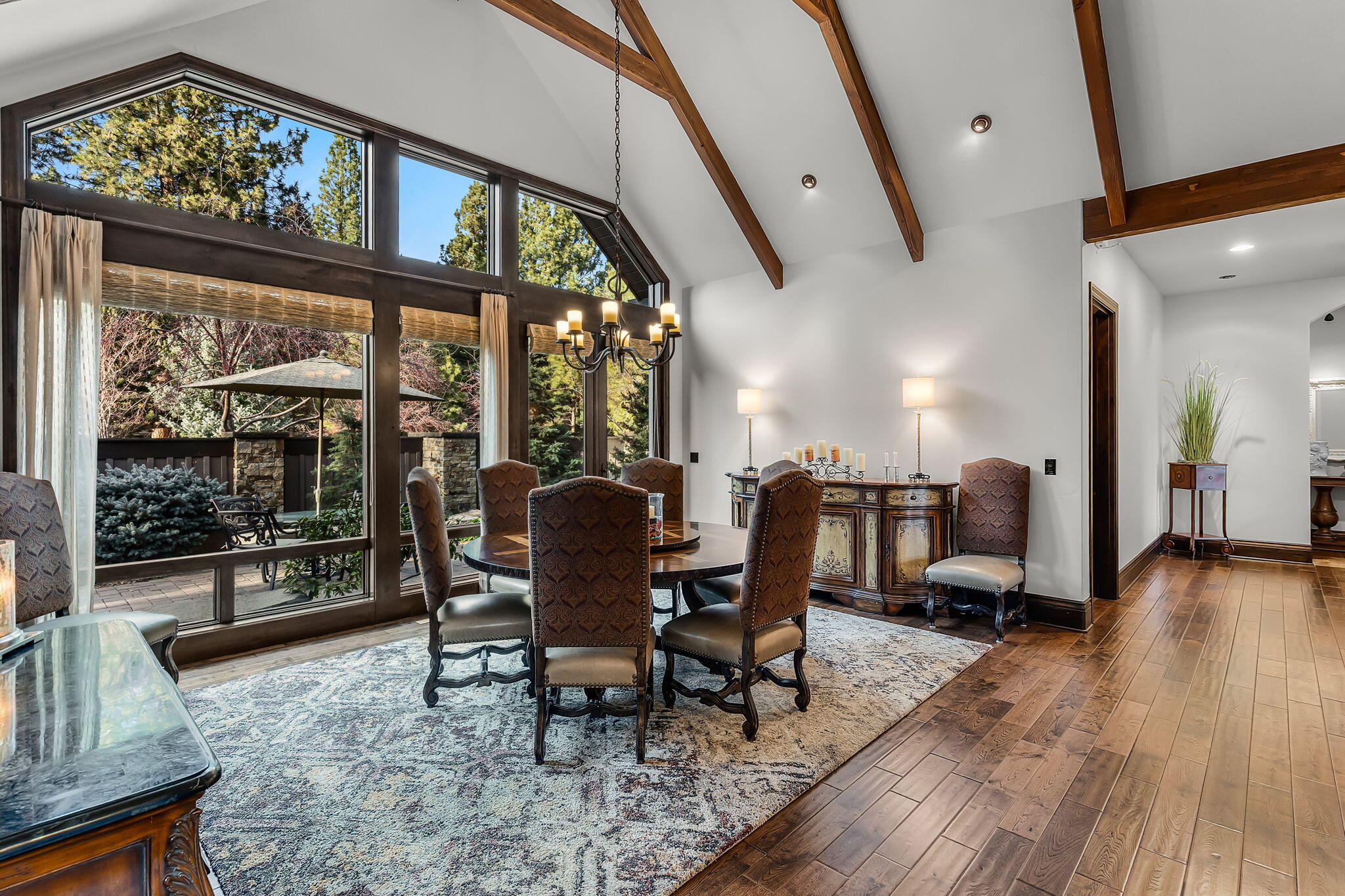 61644 Tam McArthur Loop