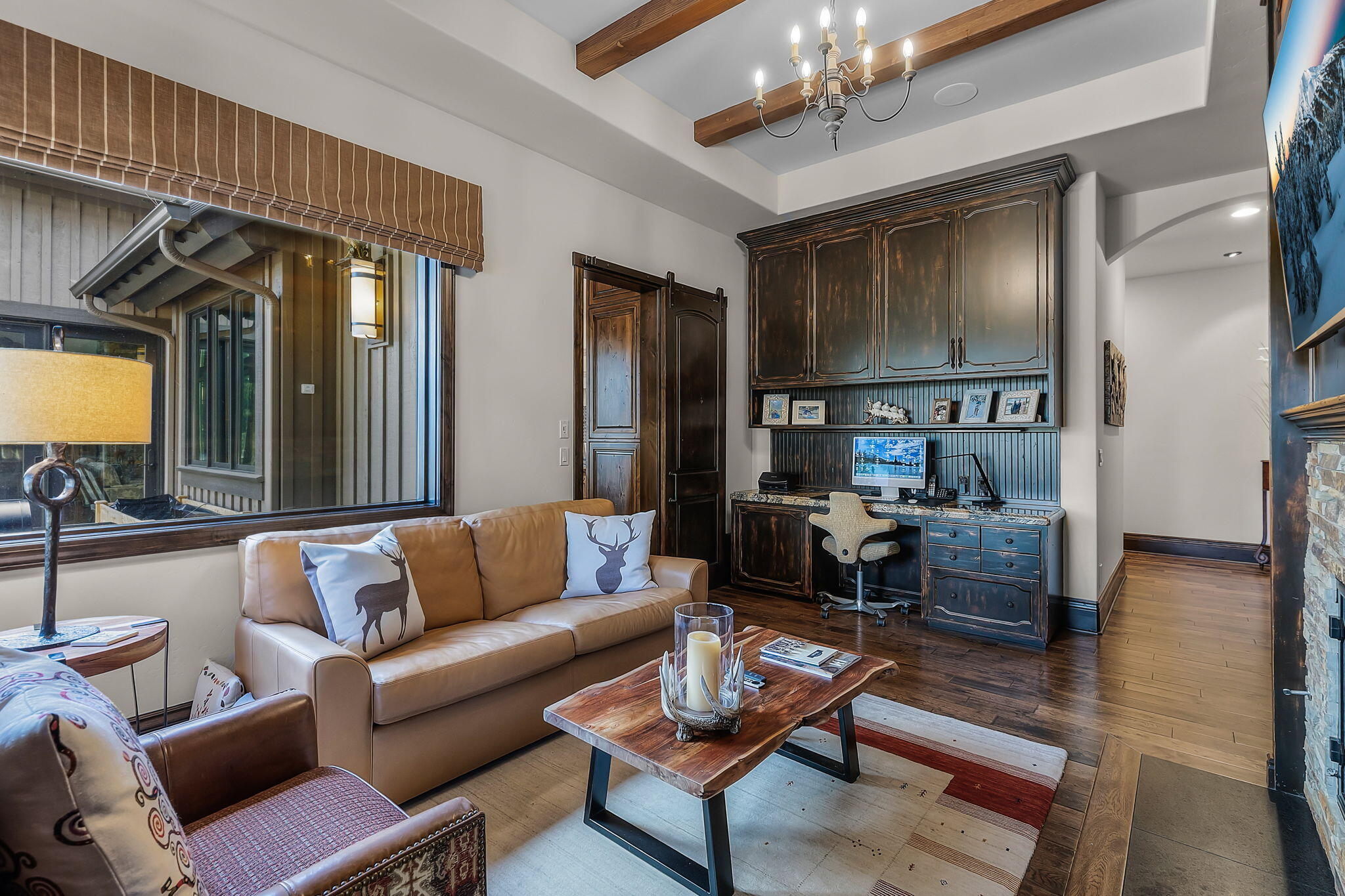 61644 Tam McArthur Loop