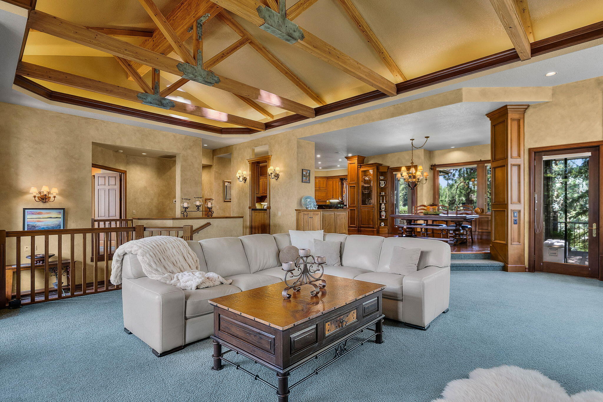 61712 Broken Top Drive