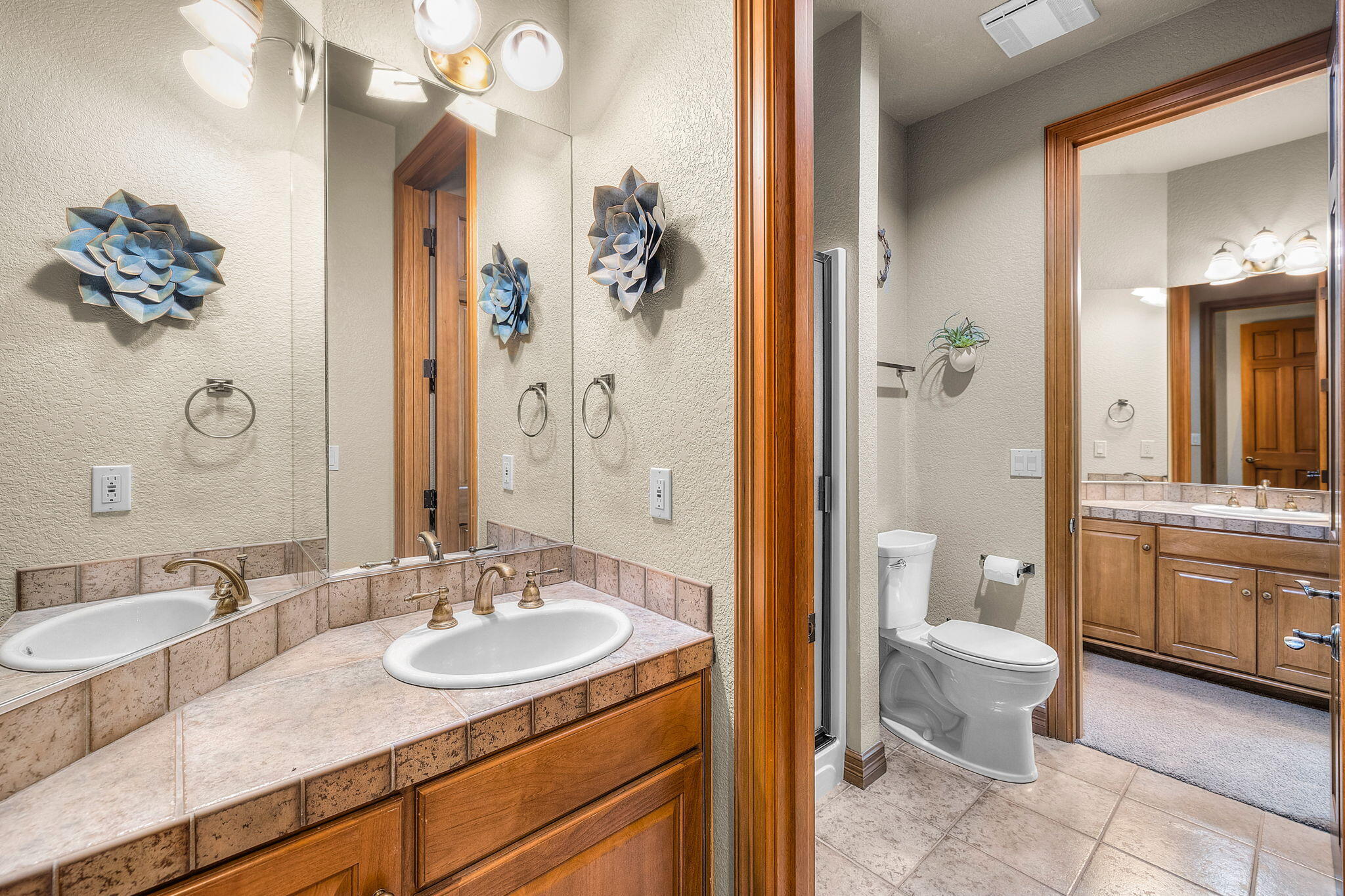 61712 Broken Top Drive