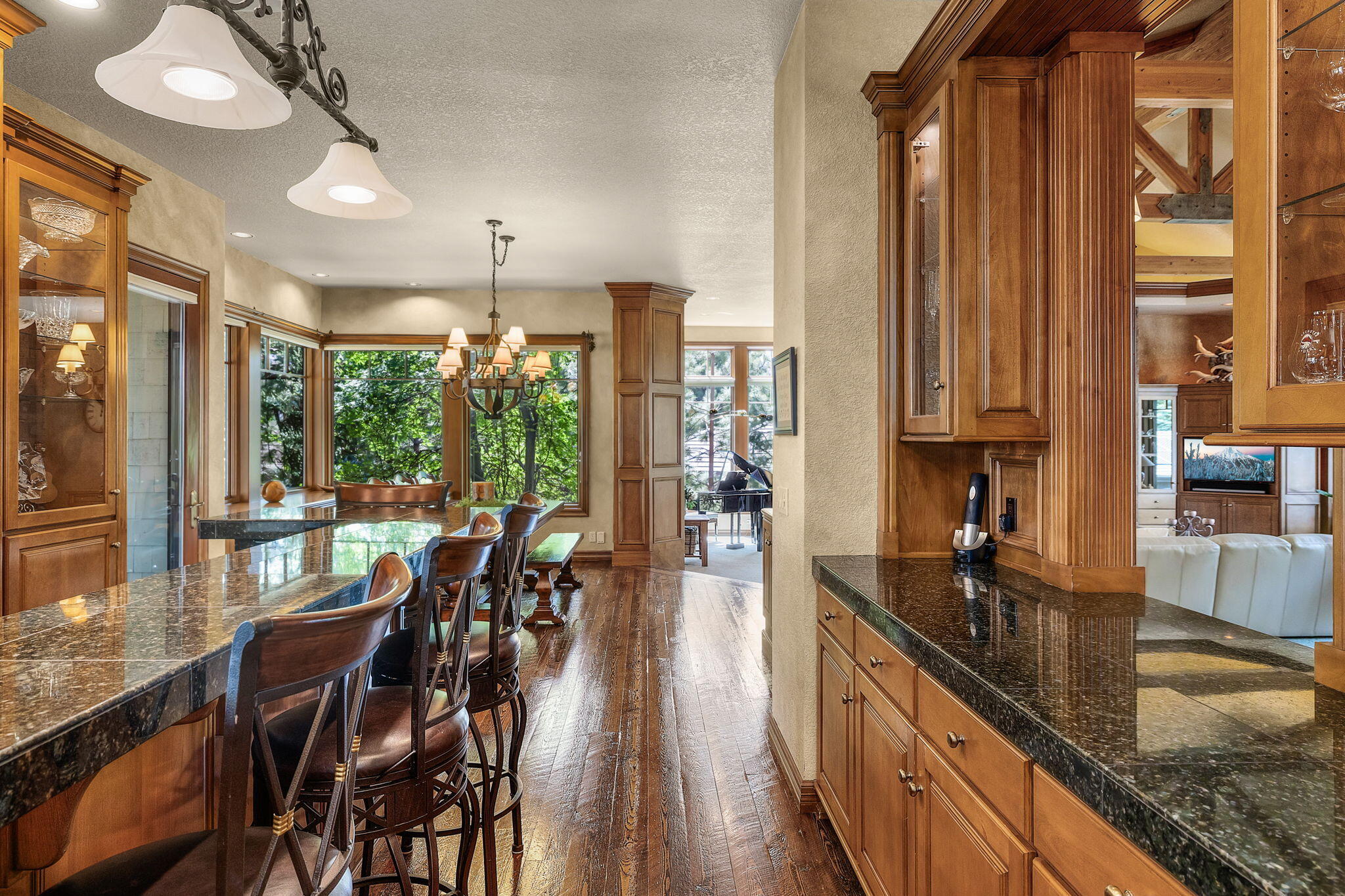 61712 Broken Top Drive