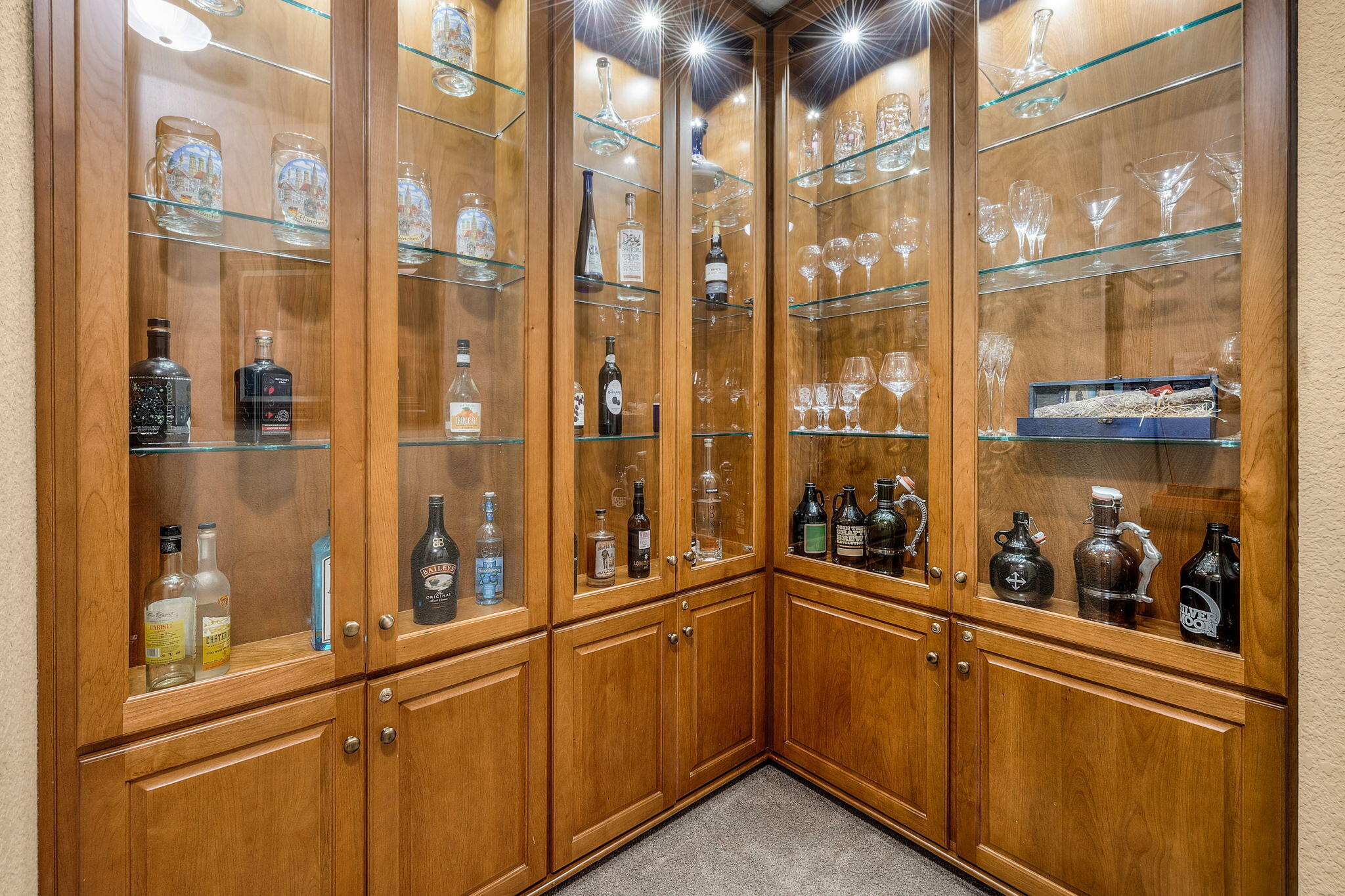 61712 Broken Top Drive