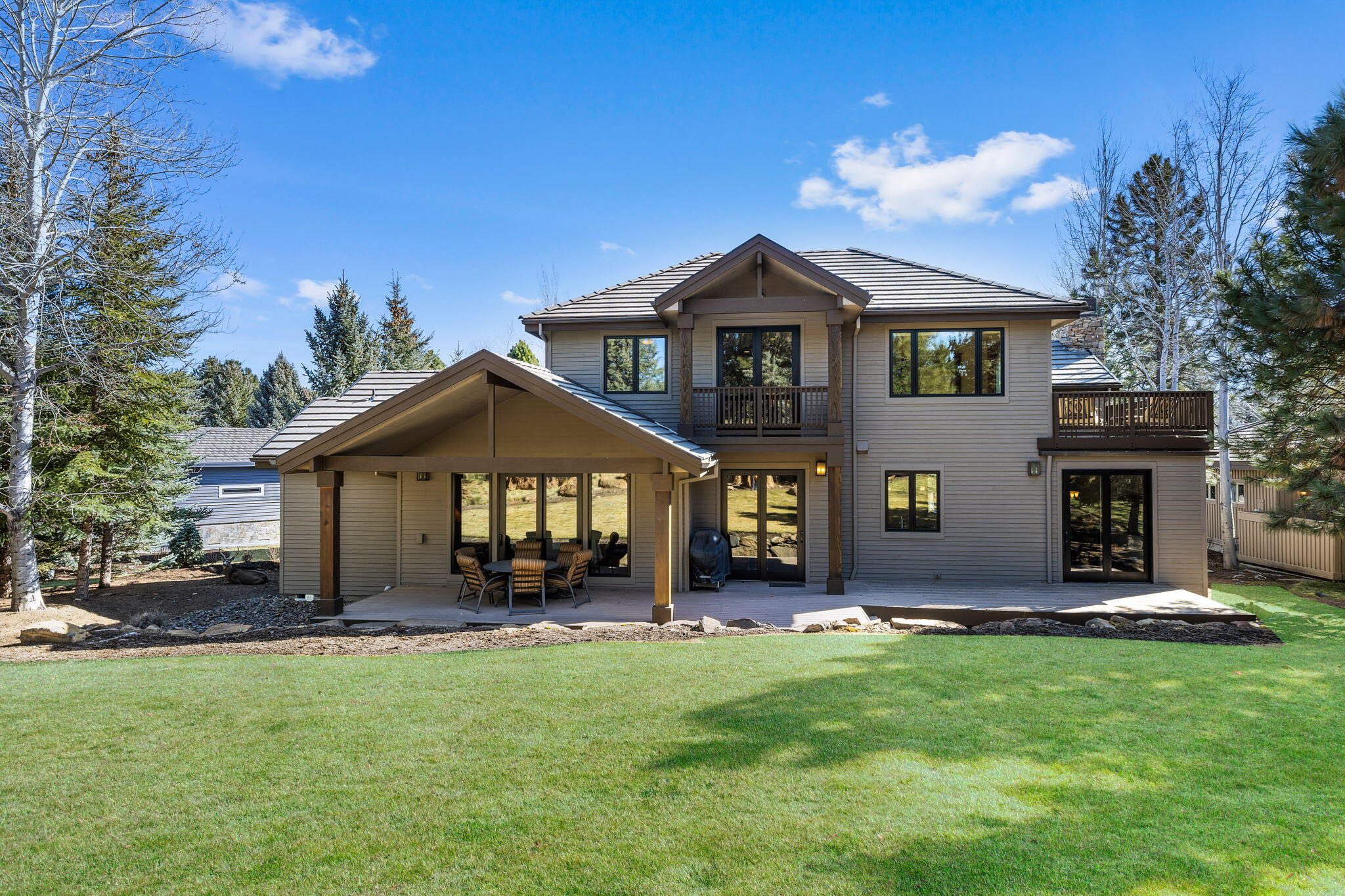 61548 Tam McArthur Loop