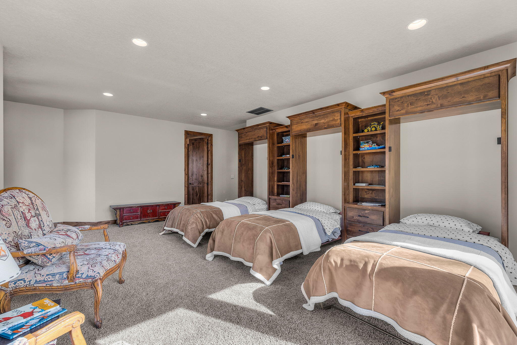 61548 Tam McArthur Loop