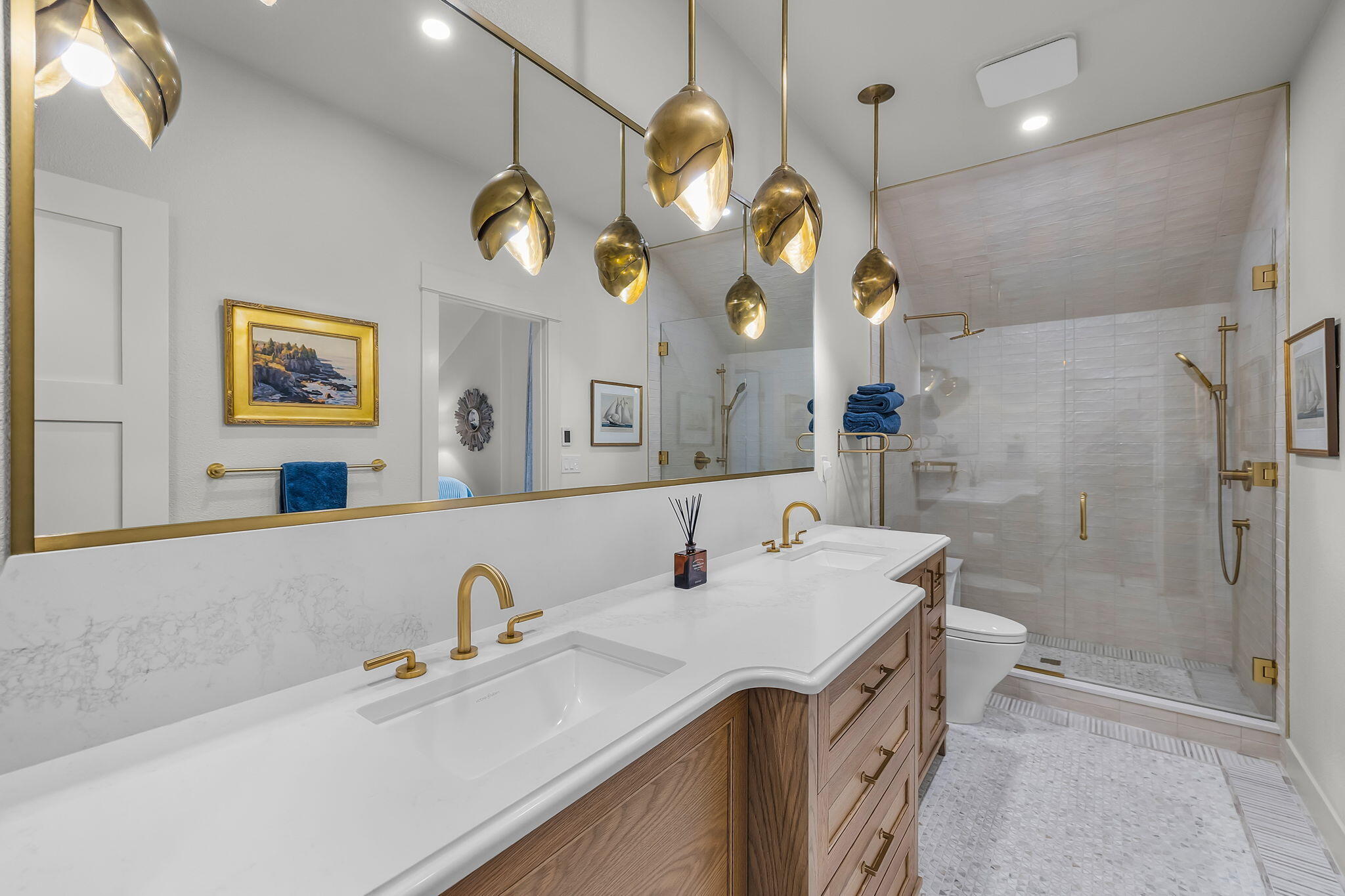 61727 Tam McArthur Loop