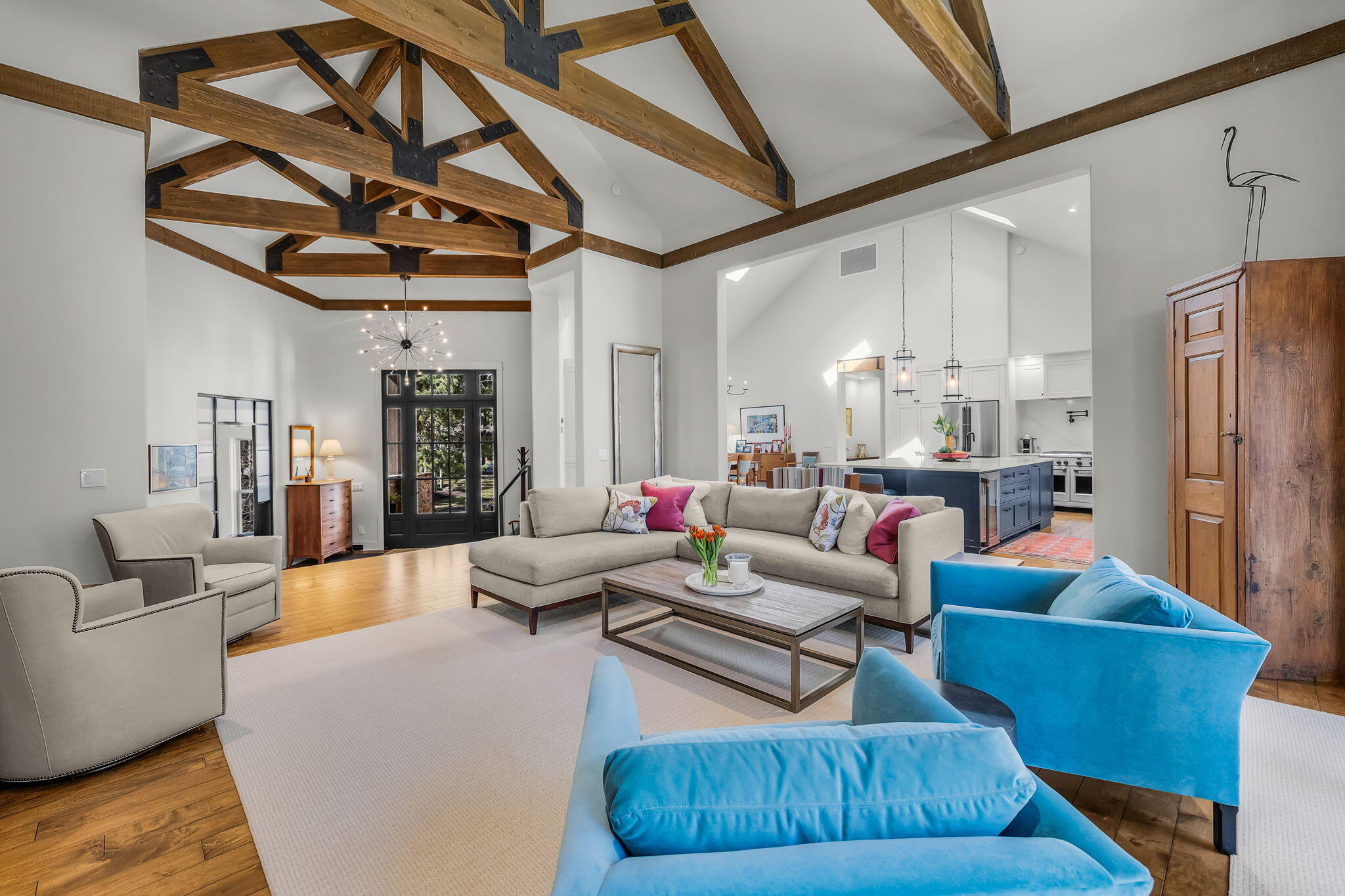 61727 Tam McArthur Loop