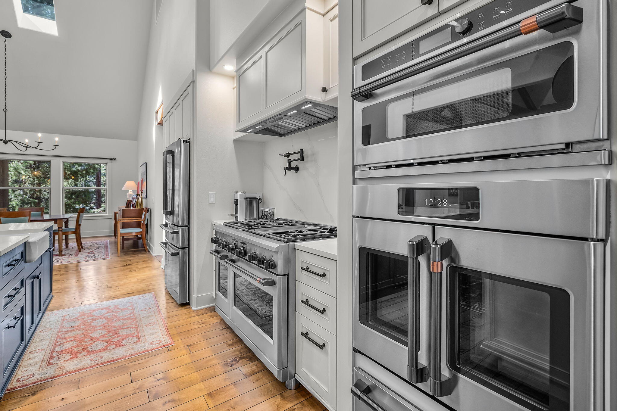 61727 Tam McArthur Loop