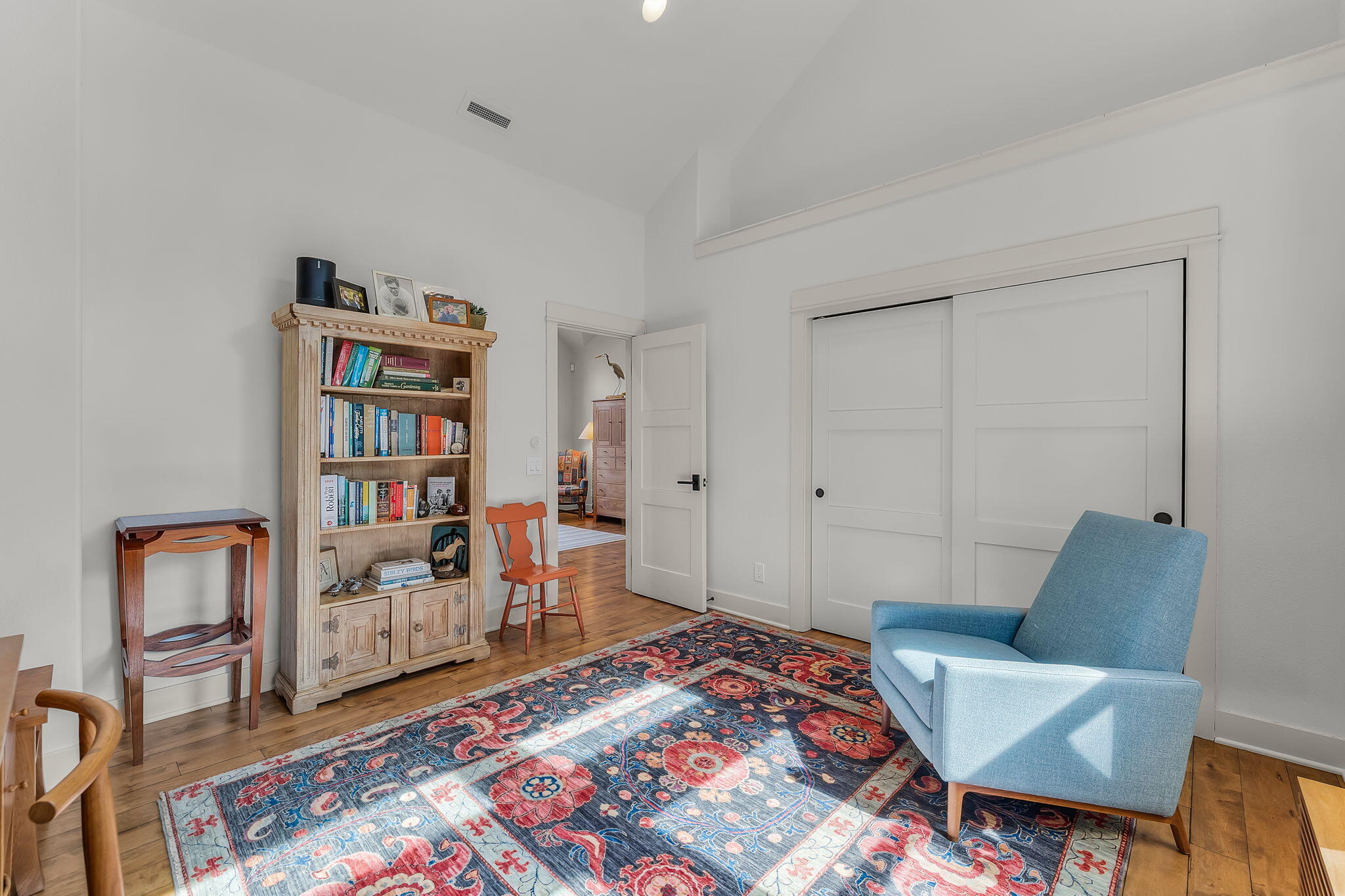 61727 Tam McArthur Loop