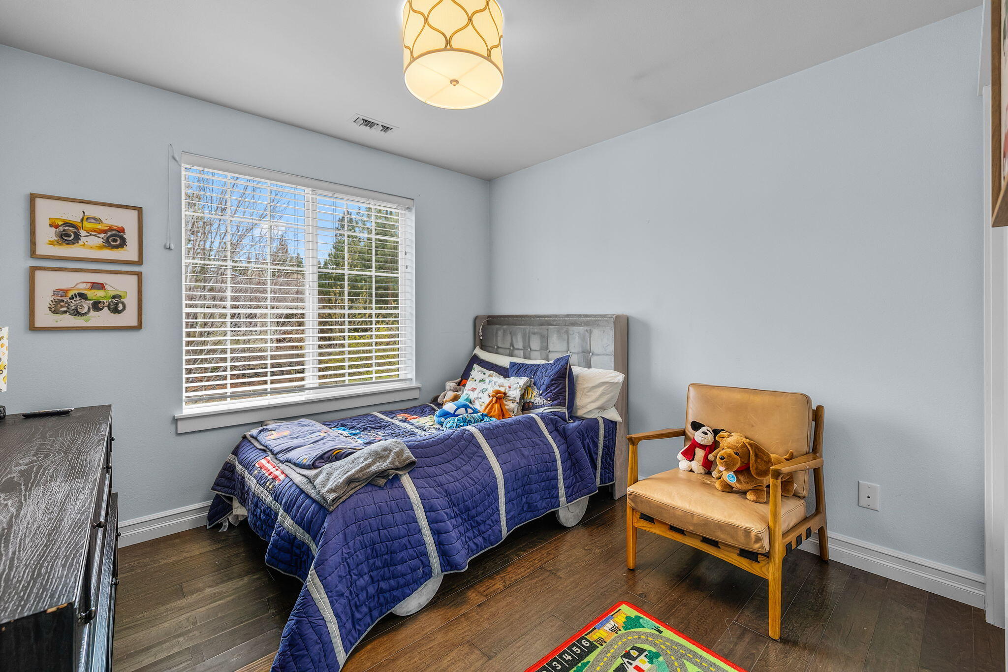 61477 Cultus Lake Court