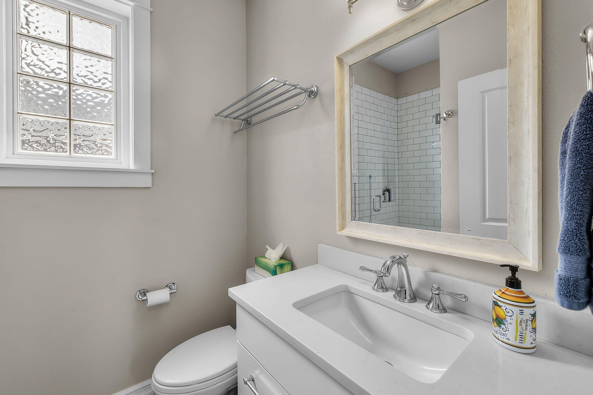 61477 Cultus Lake Court