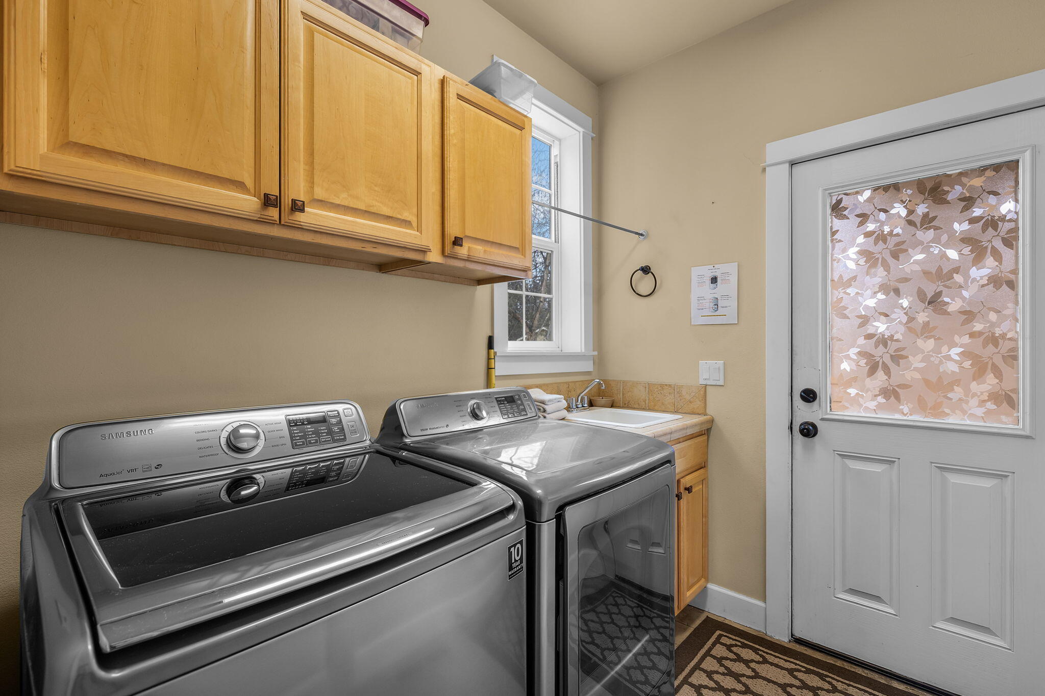 935 SW Chamberlain Street