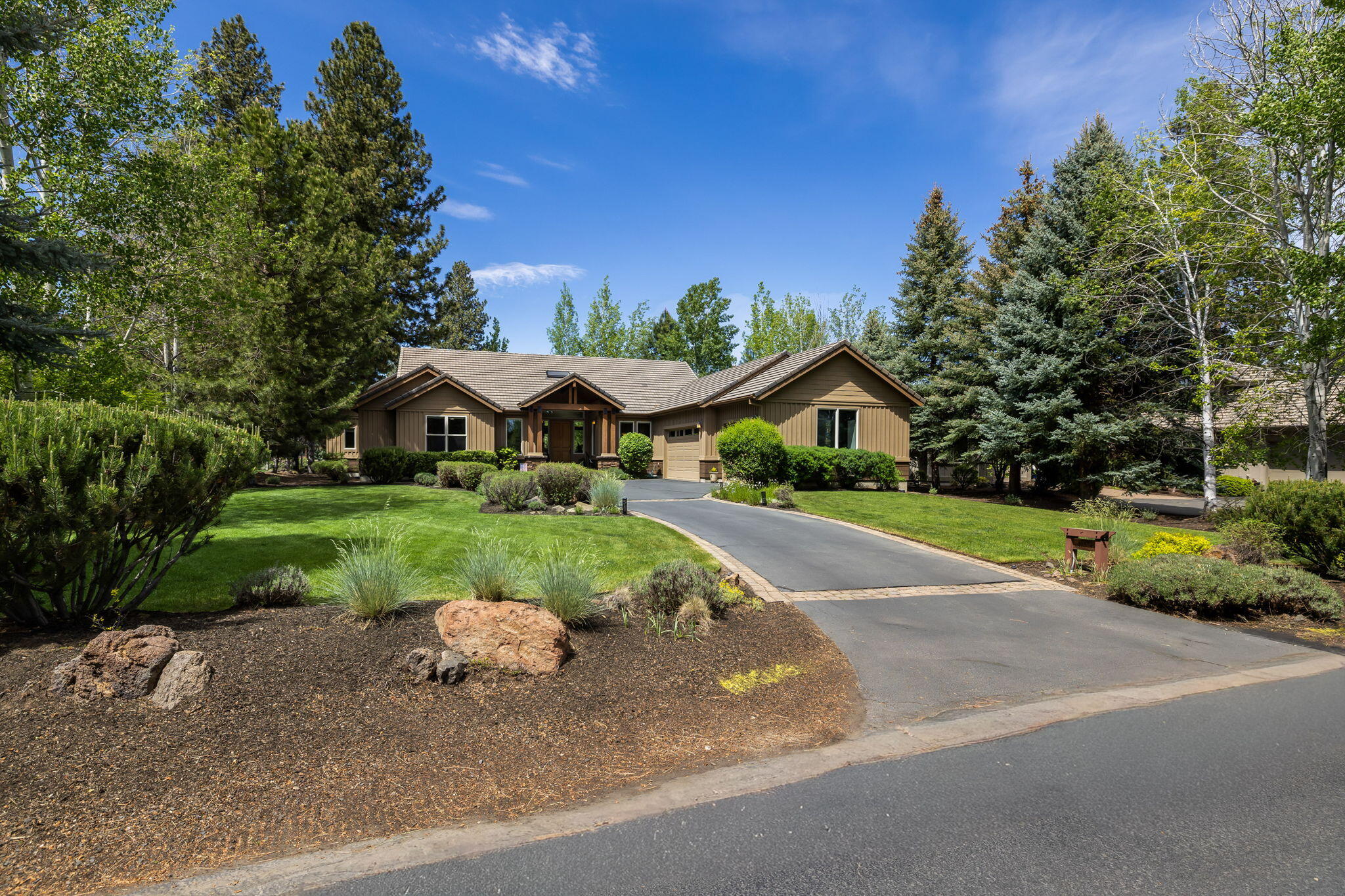 19574 Green Lakes Loop