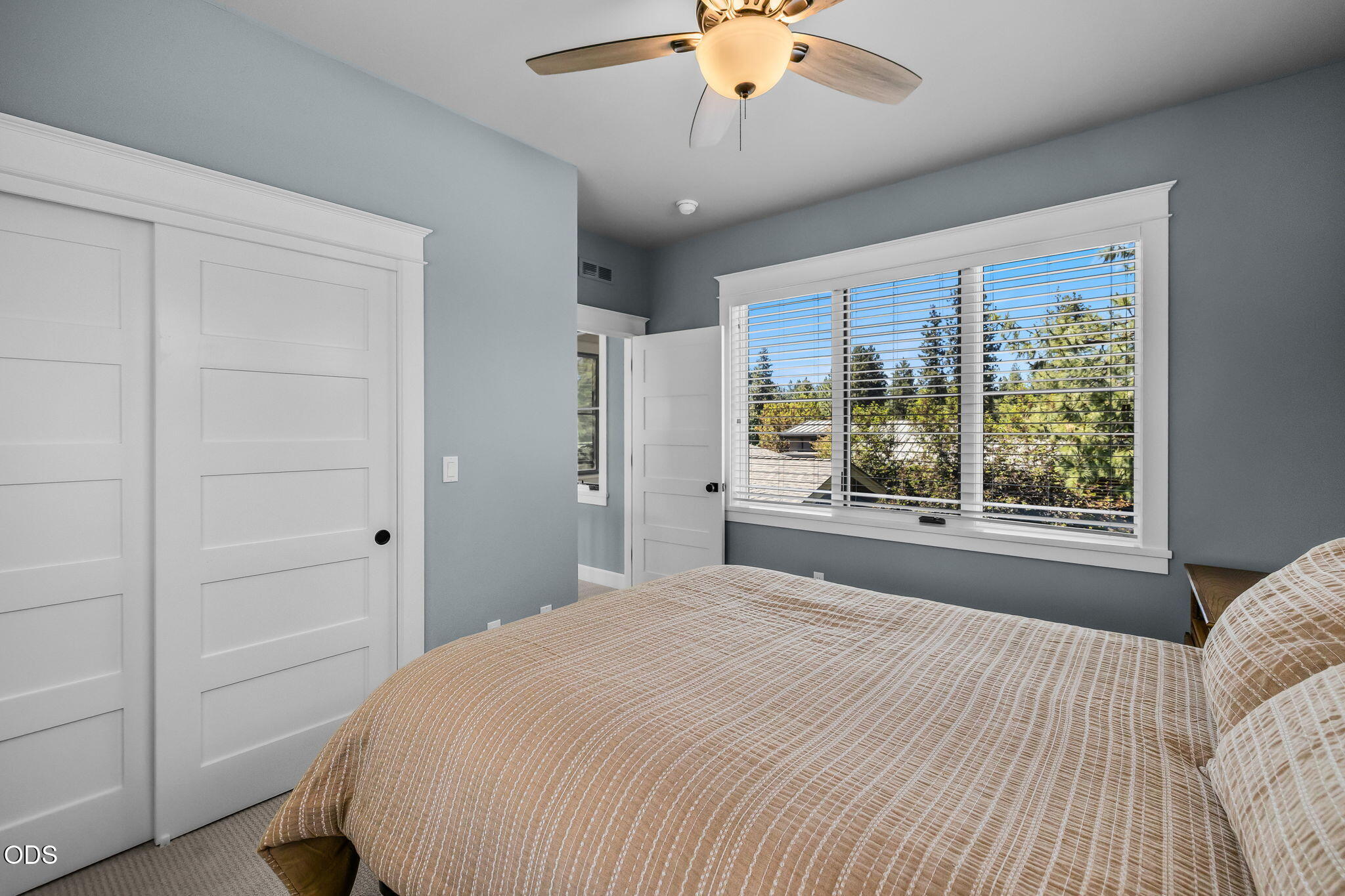 61525 Meeks Trail