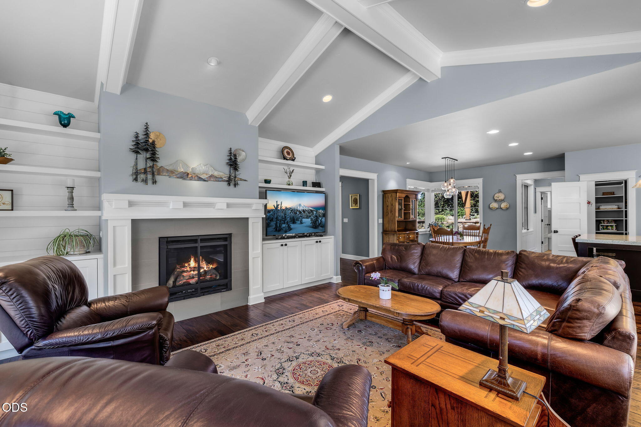 61525 Meeks Trail