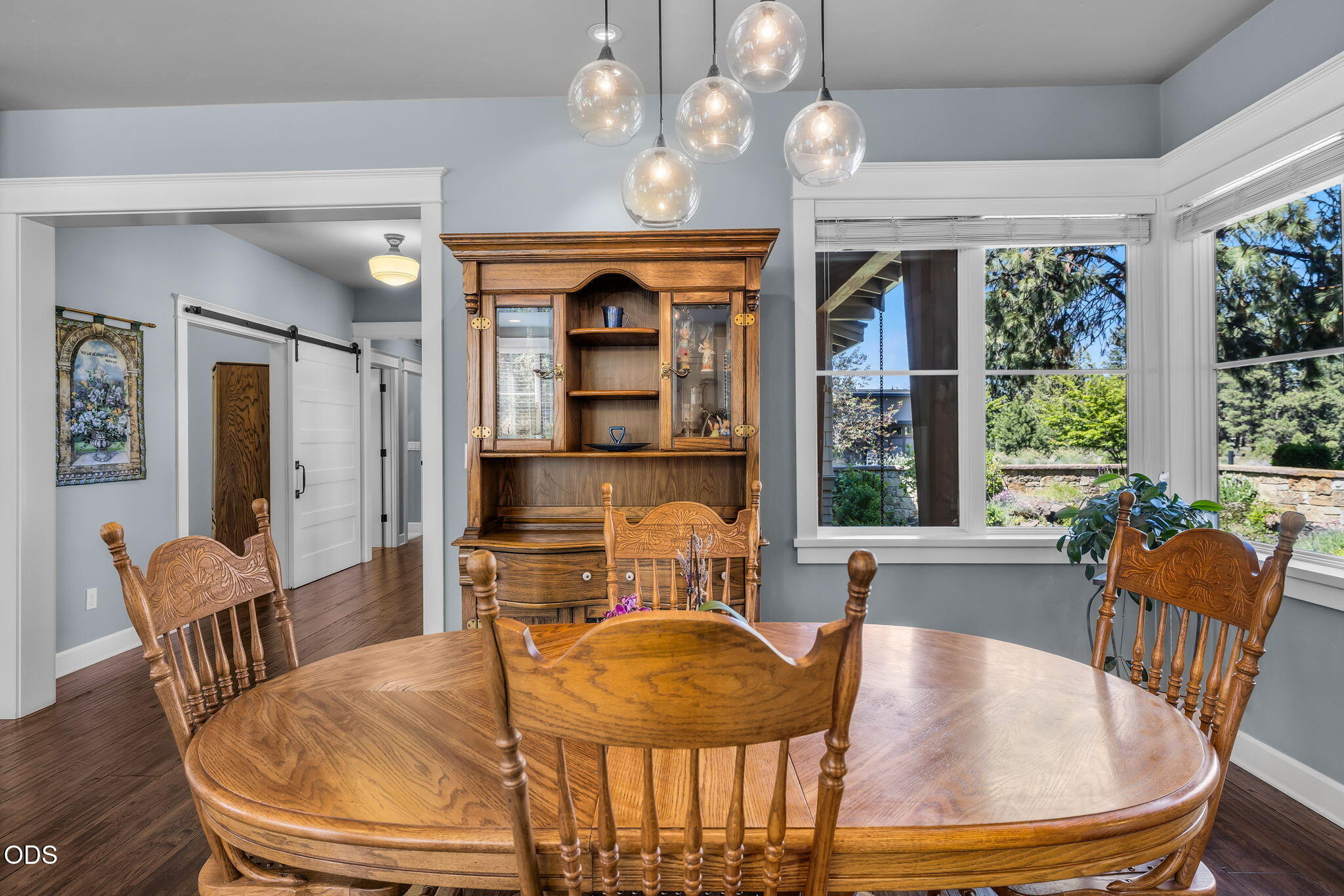 61525 Meeks Trail