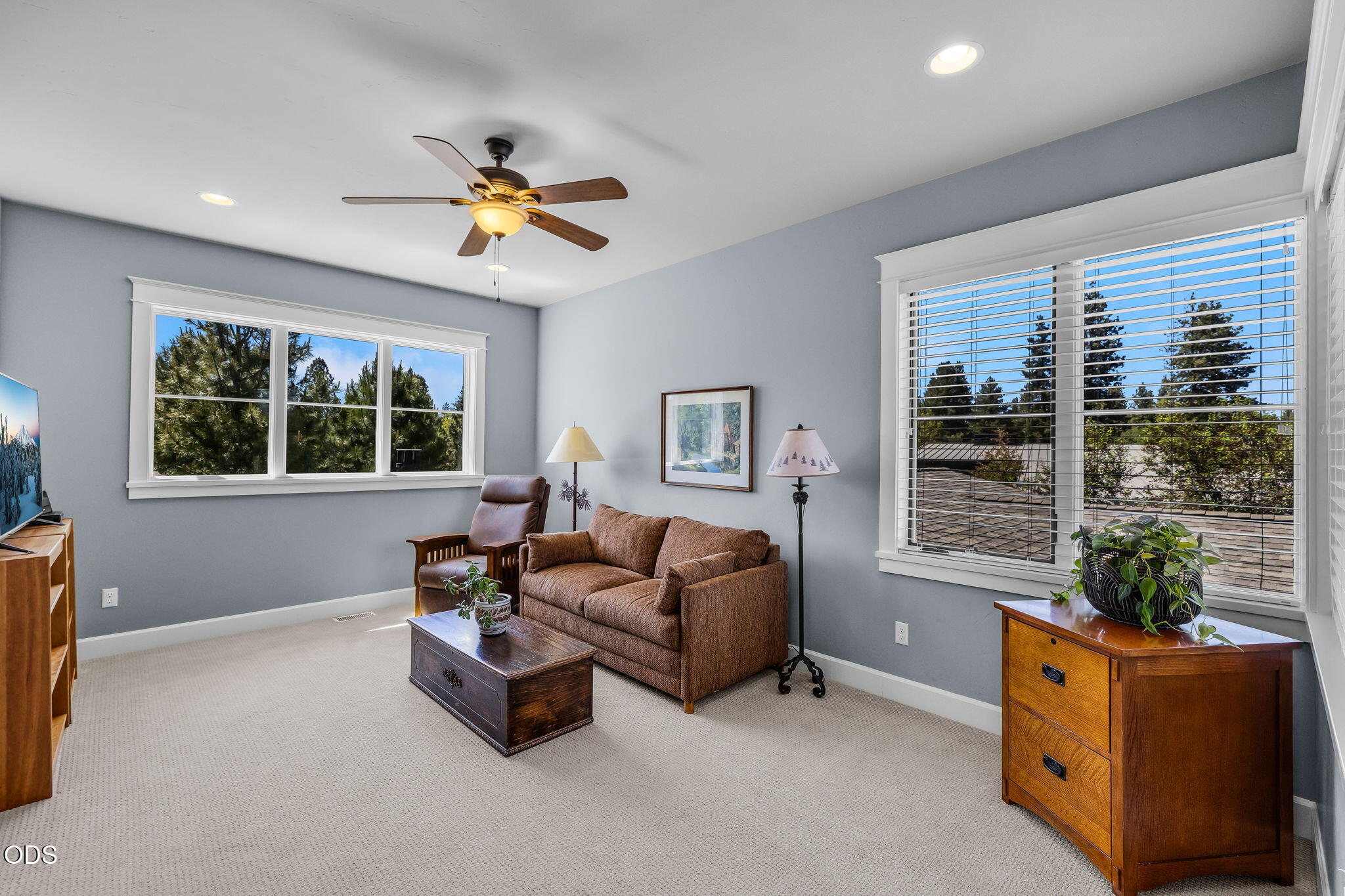 61525 Meeks Trail