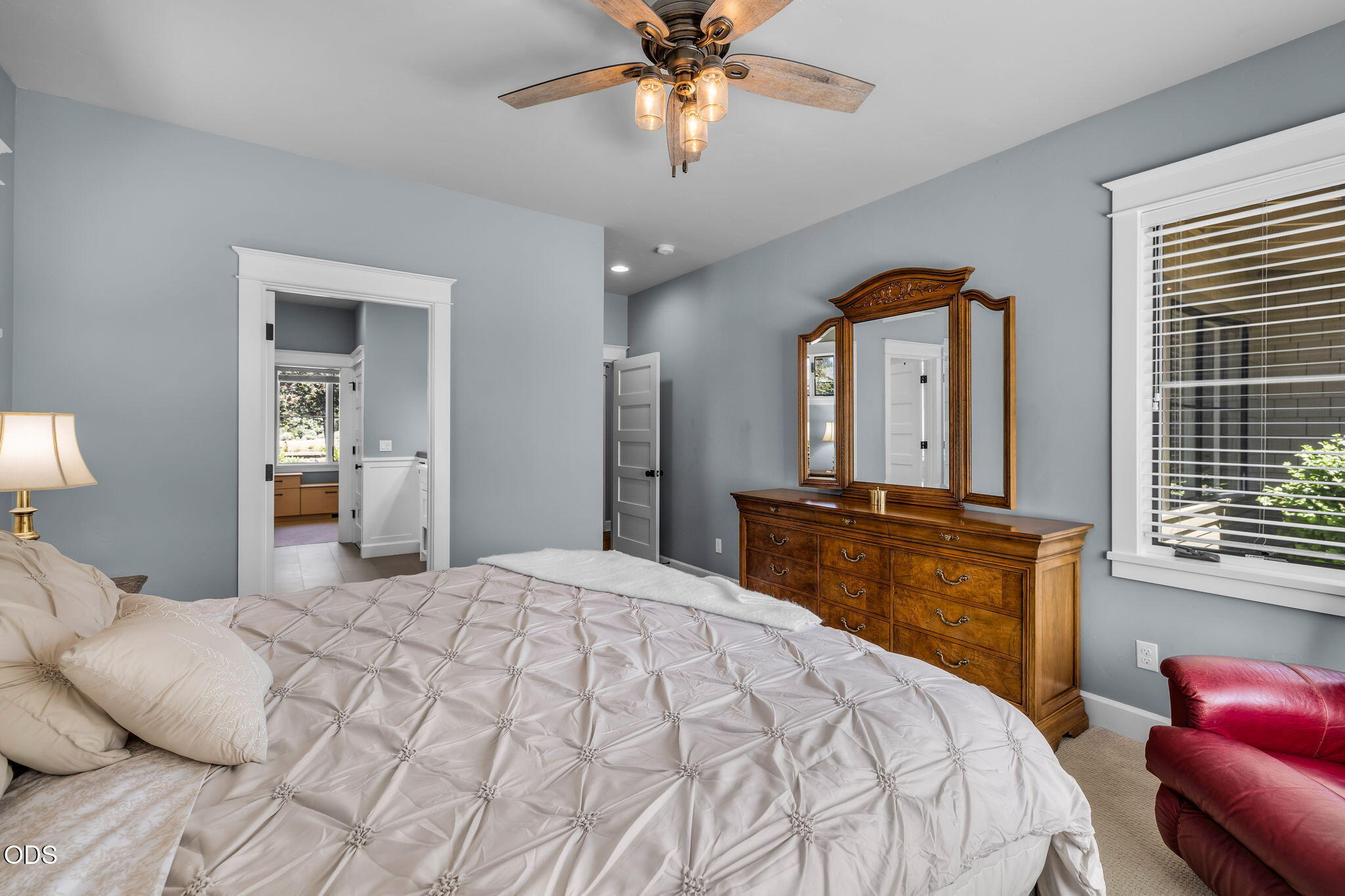 61525 Meeks Trail