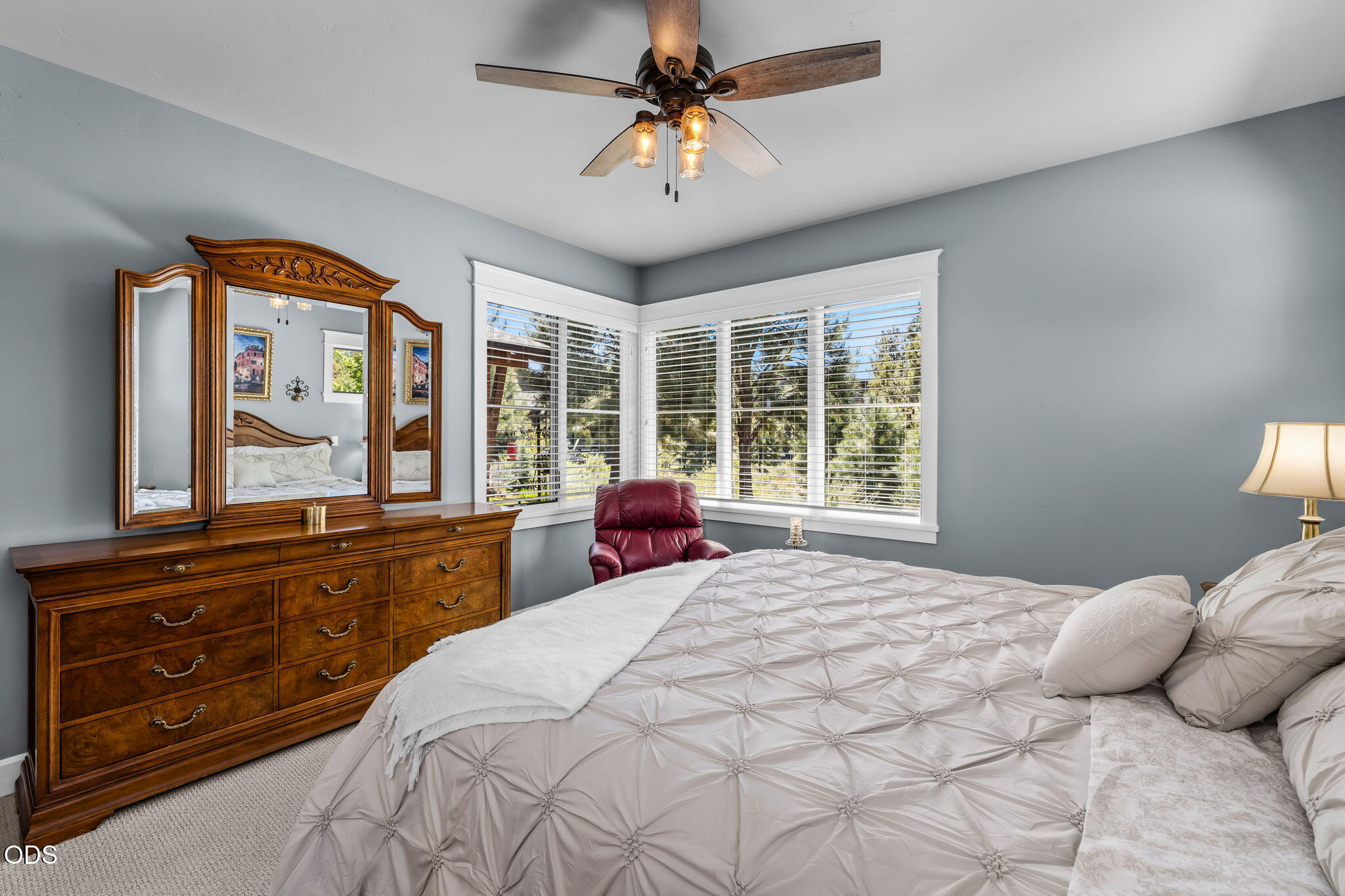 61525 Meeks Trail