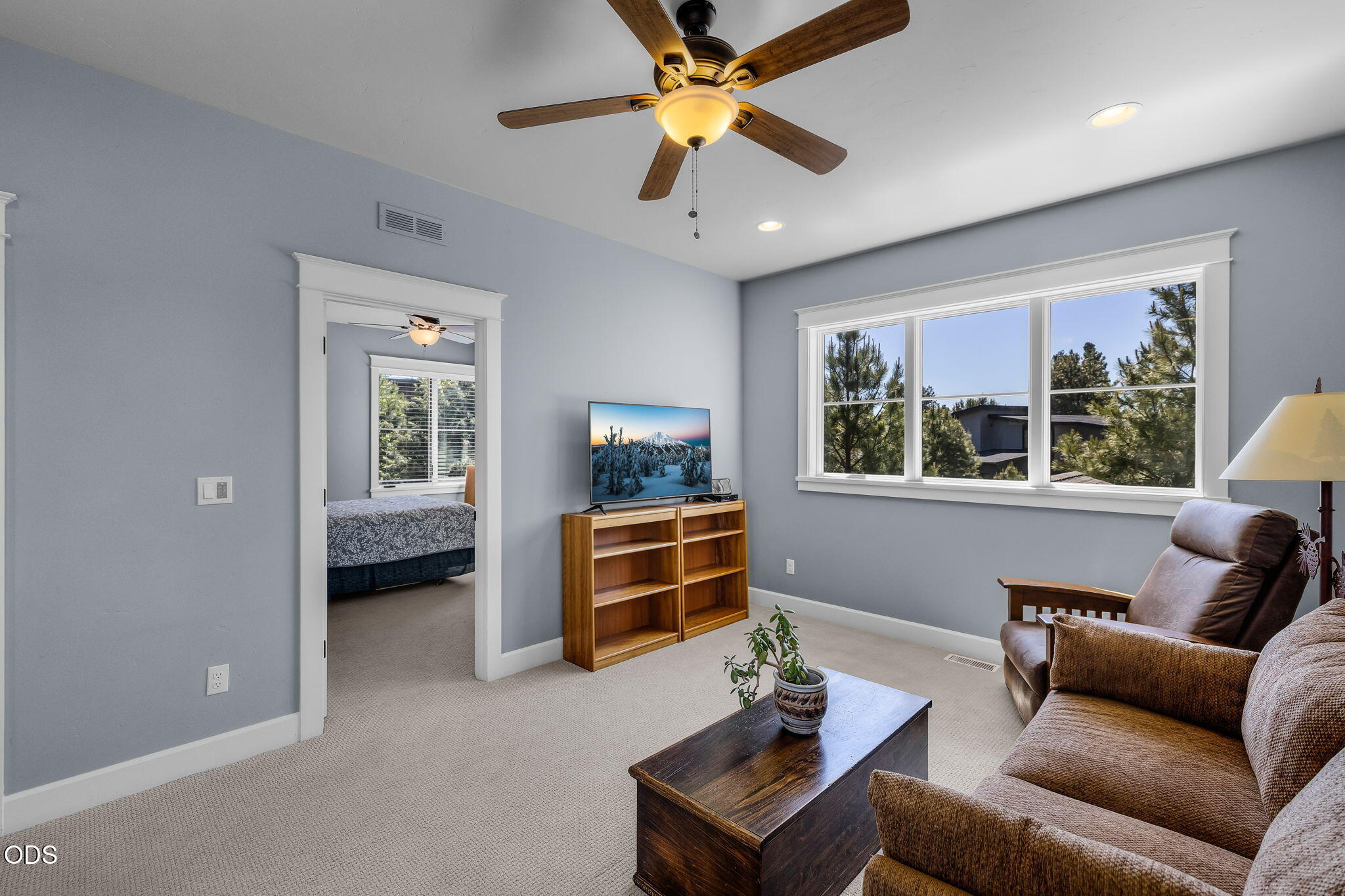 61525 Meeks Trail