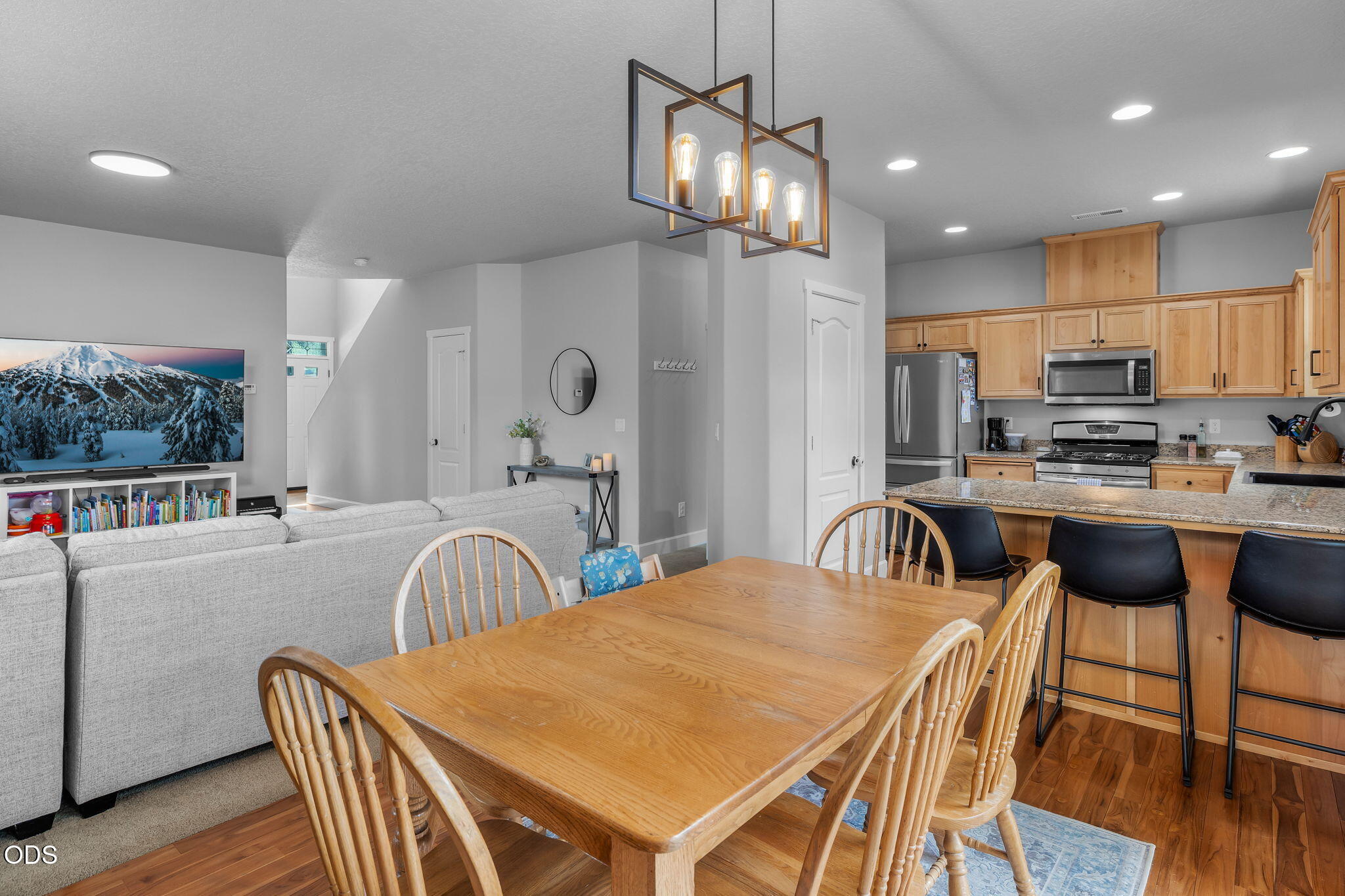21184 Silverado Valley Lane