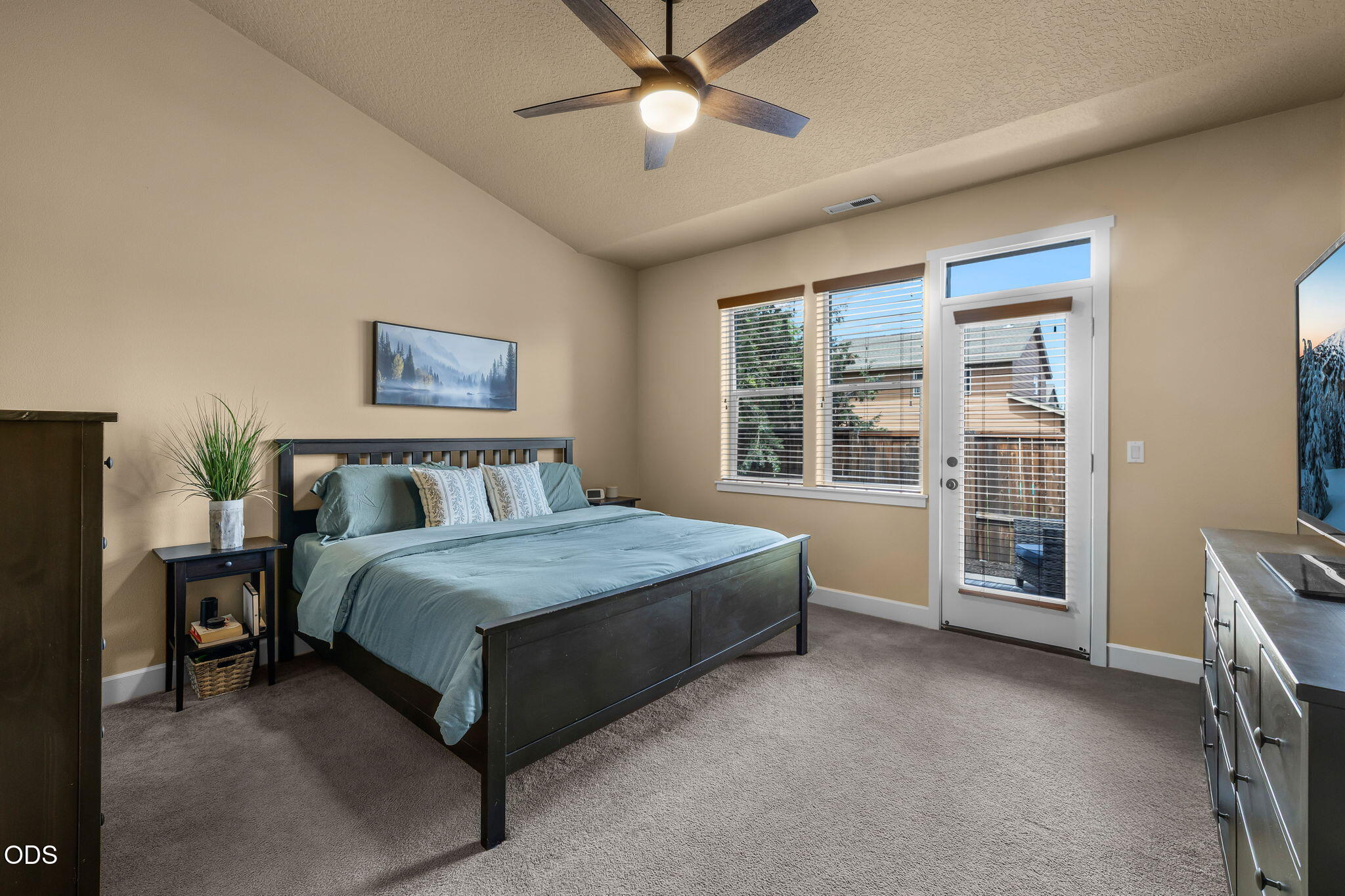 21184 Silverado Valley Lane