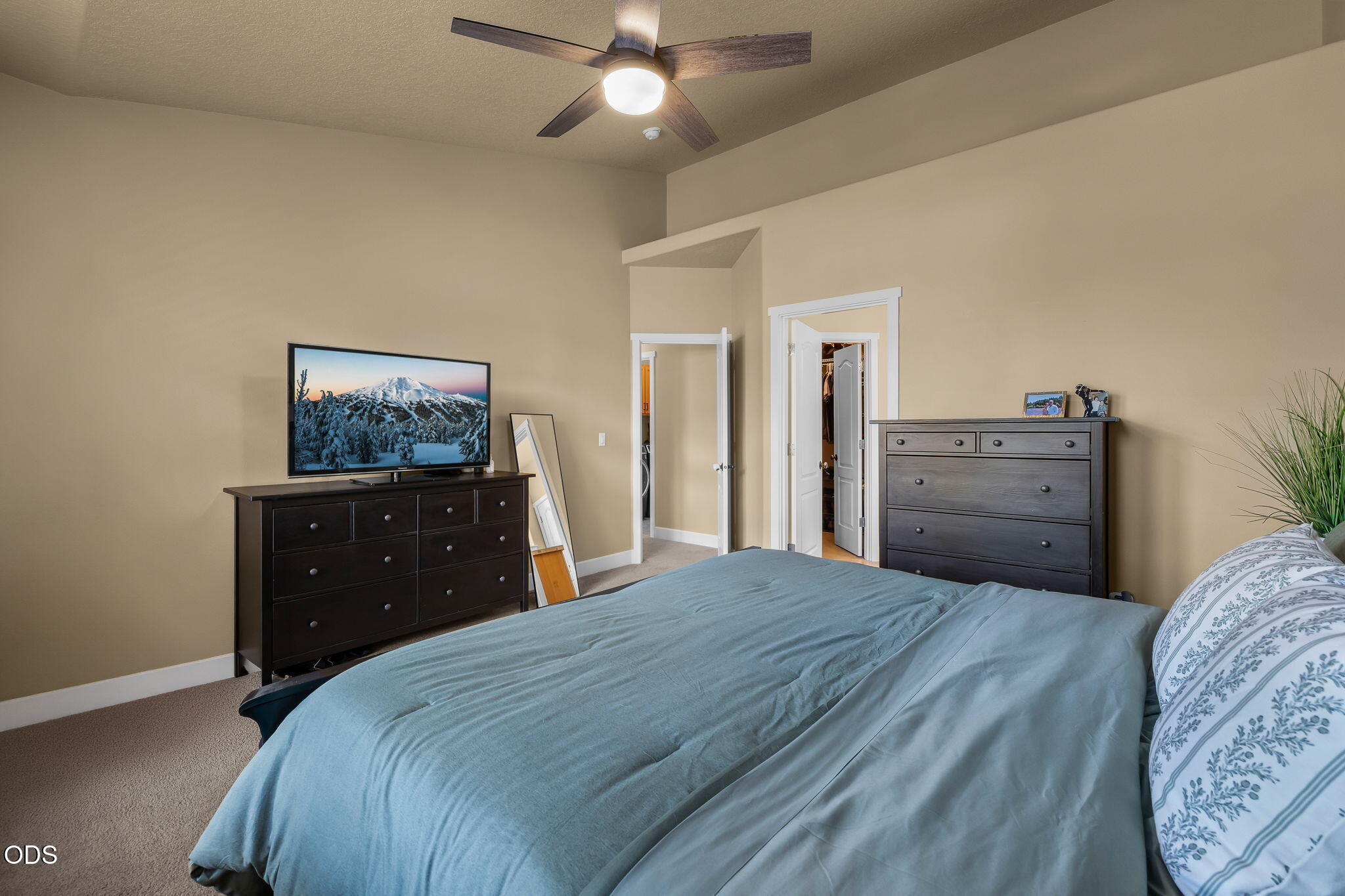 21184 Silverado Valley Lane