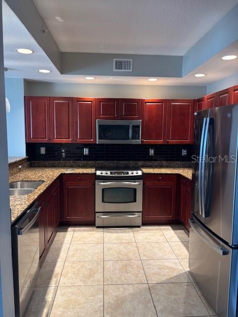 628 CLEVELAND ST #914