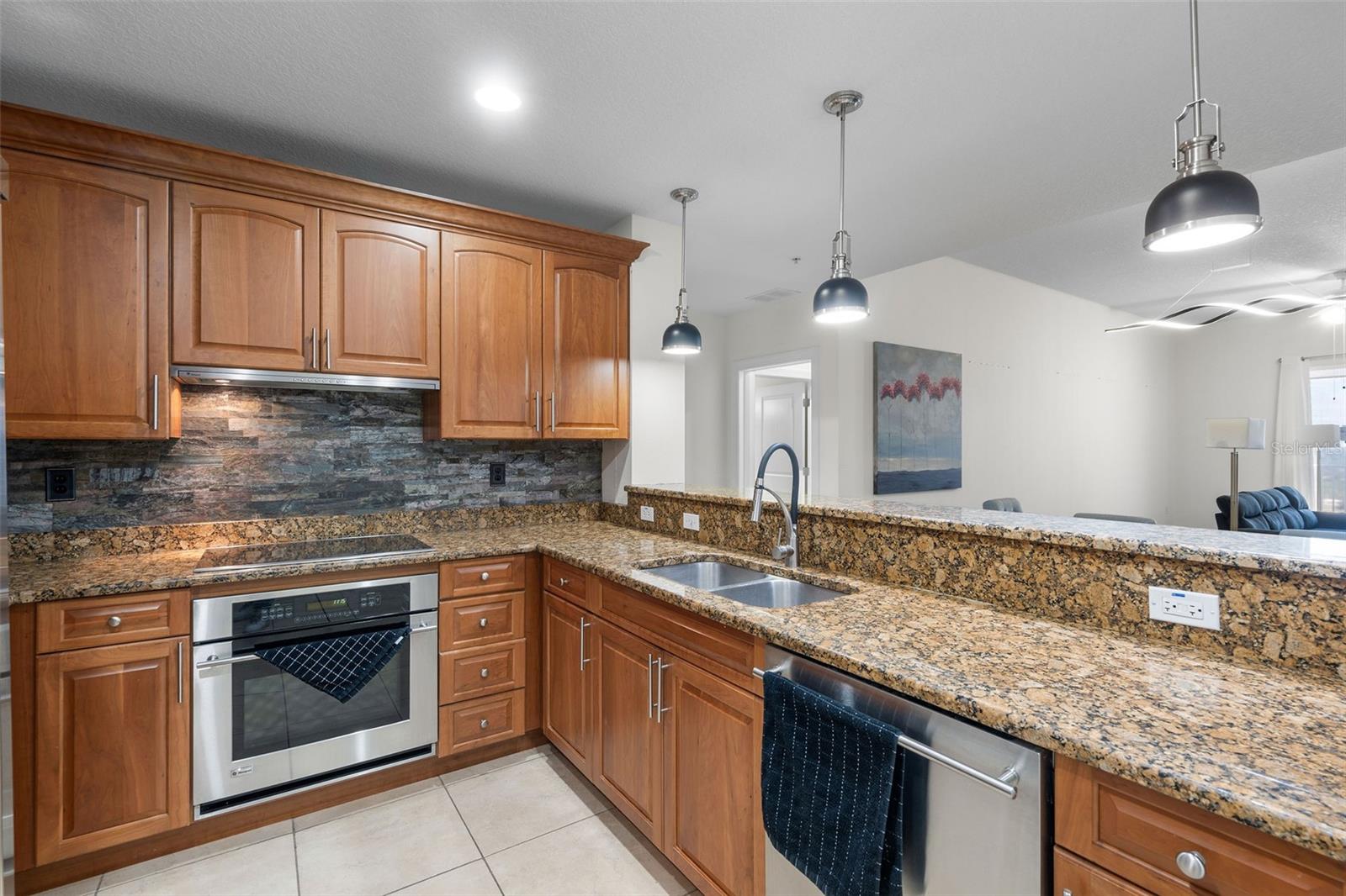 628 CLEVELAND ST #1507