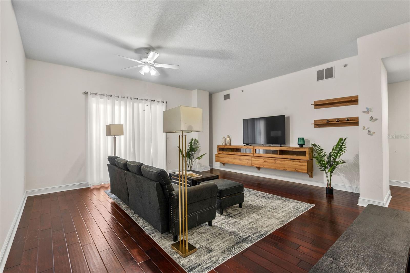 628 CLEVELAND ST #1507