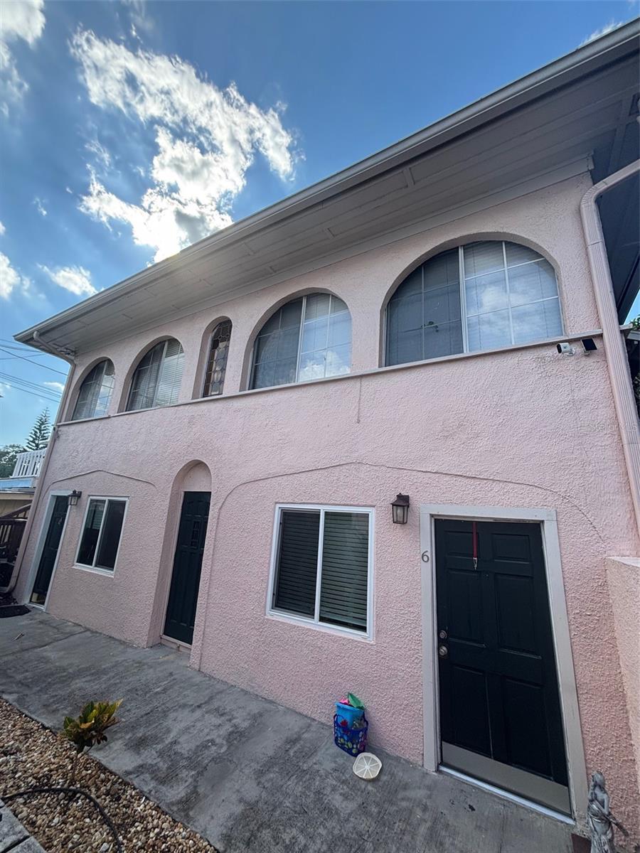 1604 N OSCEOLA AVE