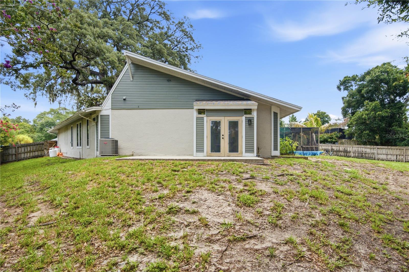 2860 BRIARWOOD LN