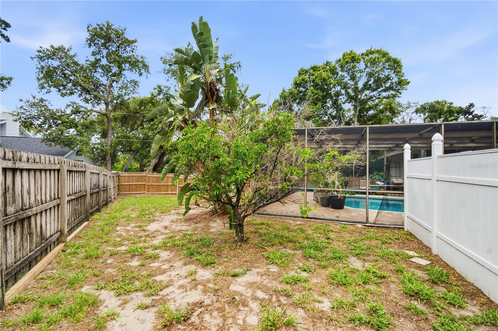 2860 BRIARWOOD LN