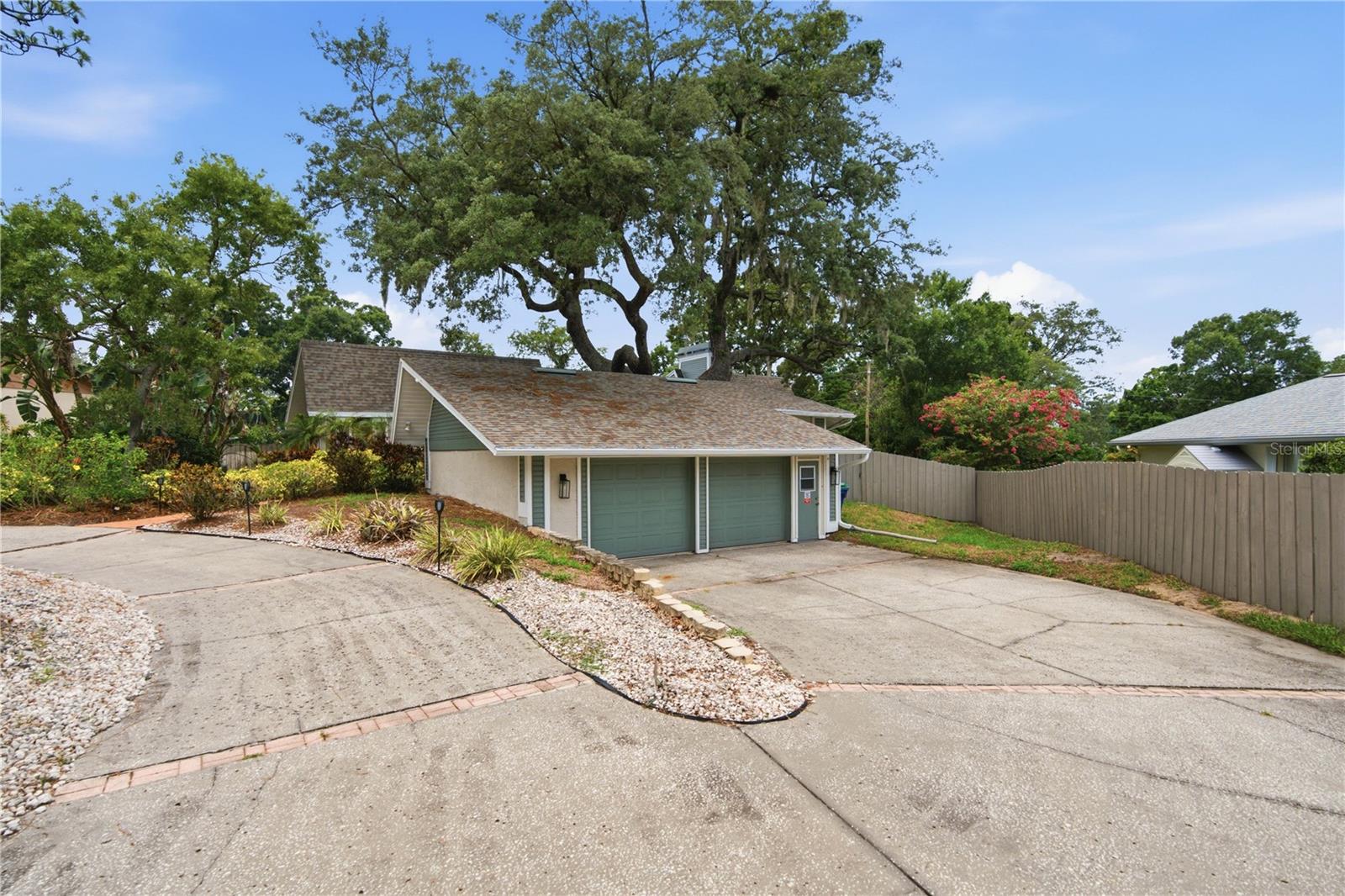 2860 BRIARWOOD LN