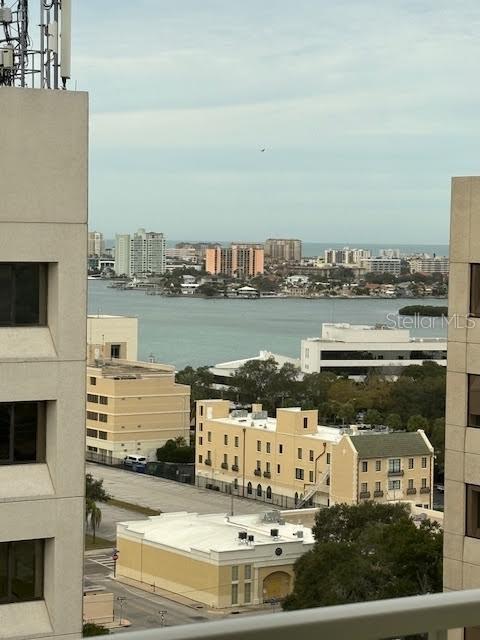 628 CLEVELAND ST #1402