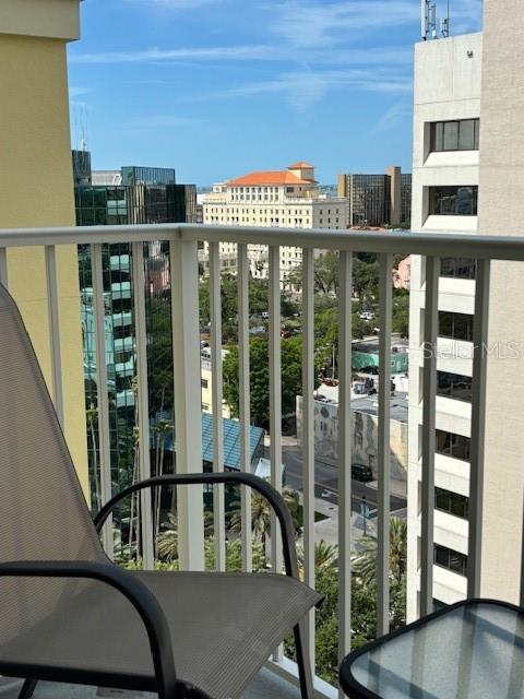 628 CLEVELAND ST #1304