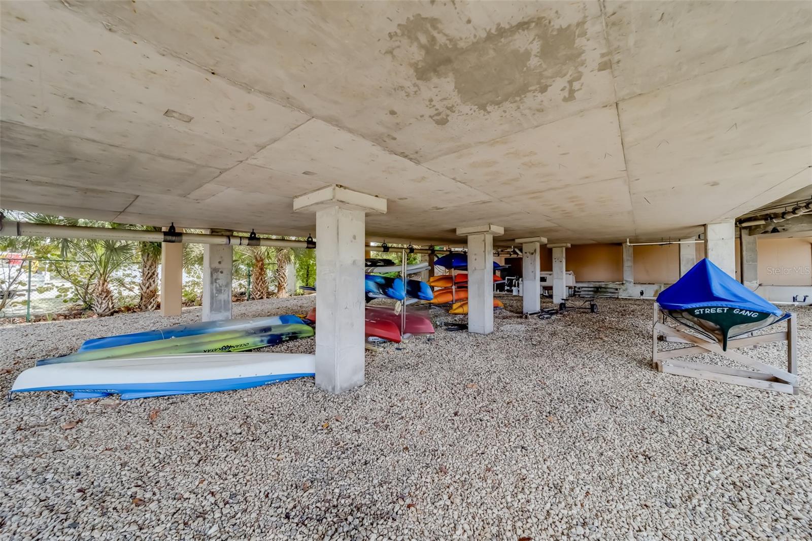 700 N OSCEOLA AVE #403