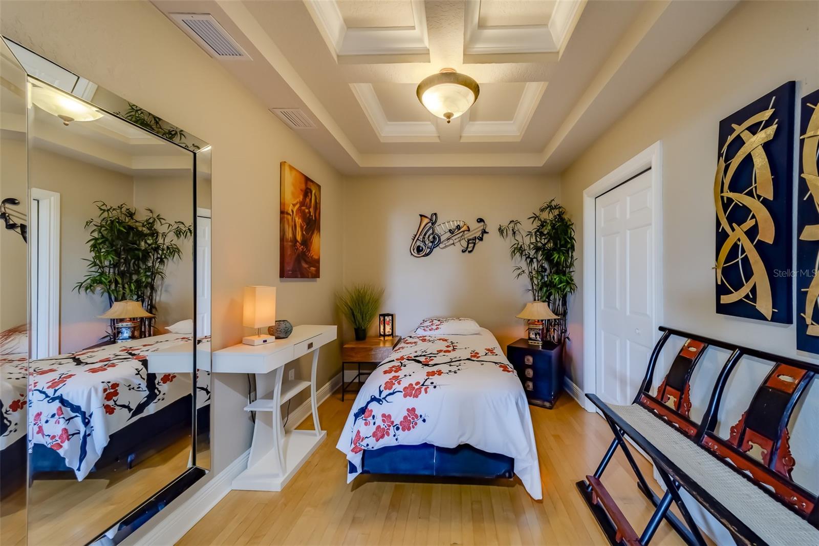 700 N OSCEOLA AVE #403