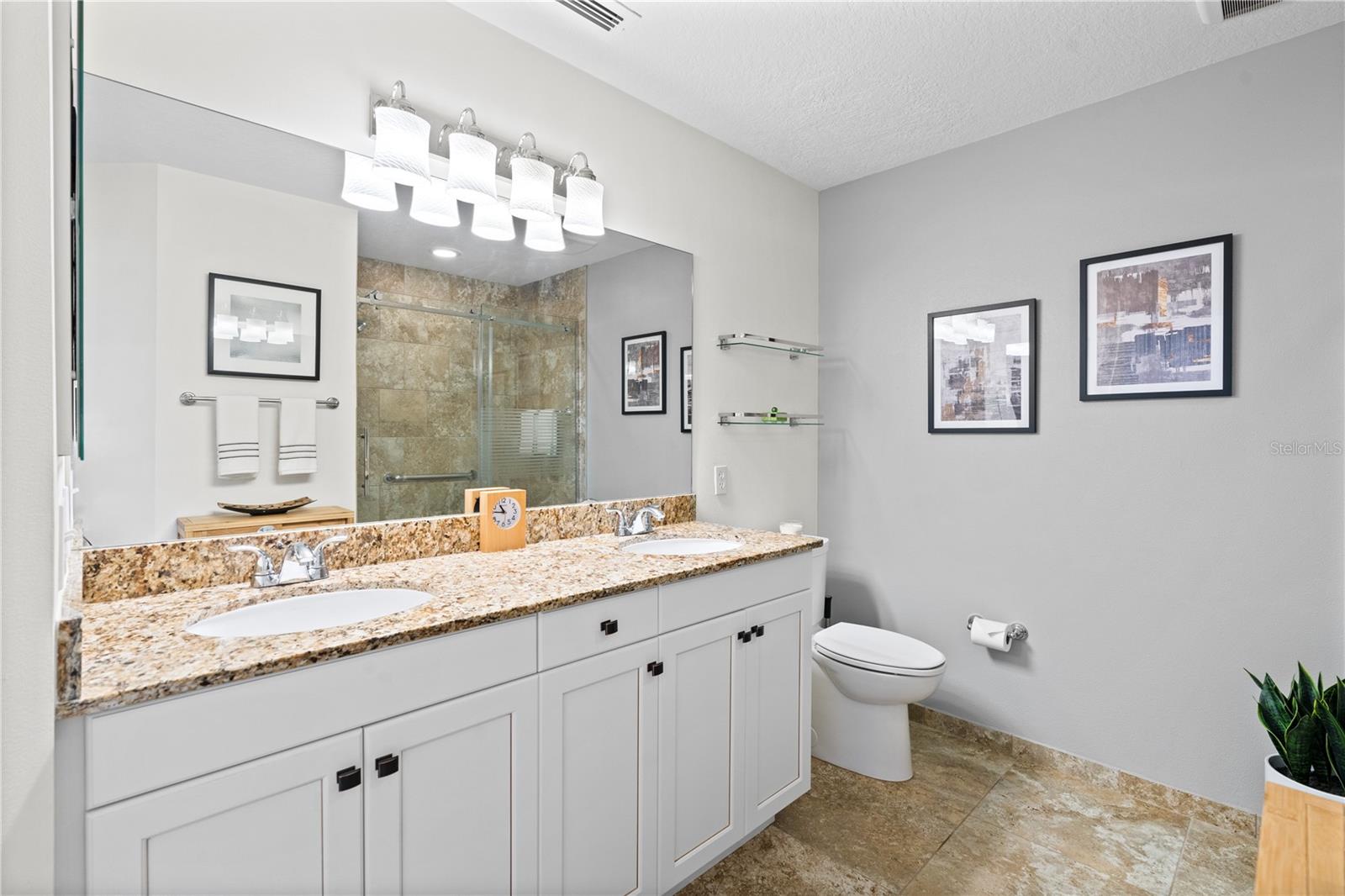 628 CLEVELAND ST #913