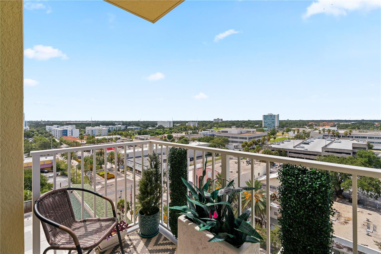 628 CLEVELAND ST #913