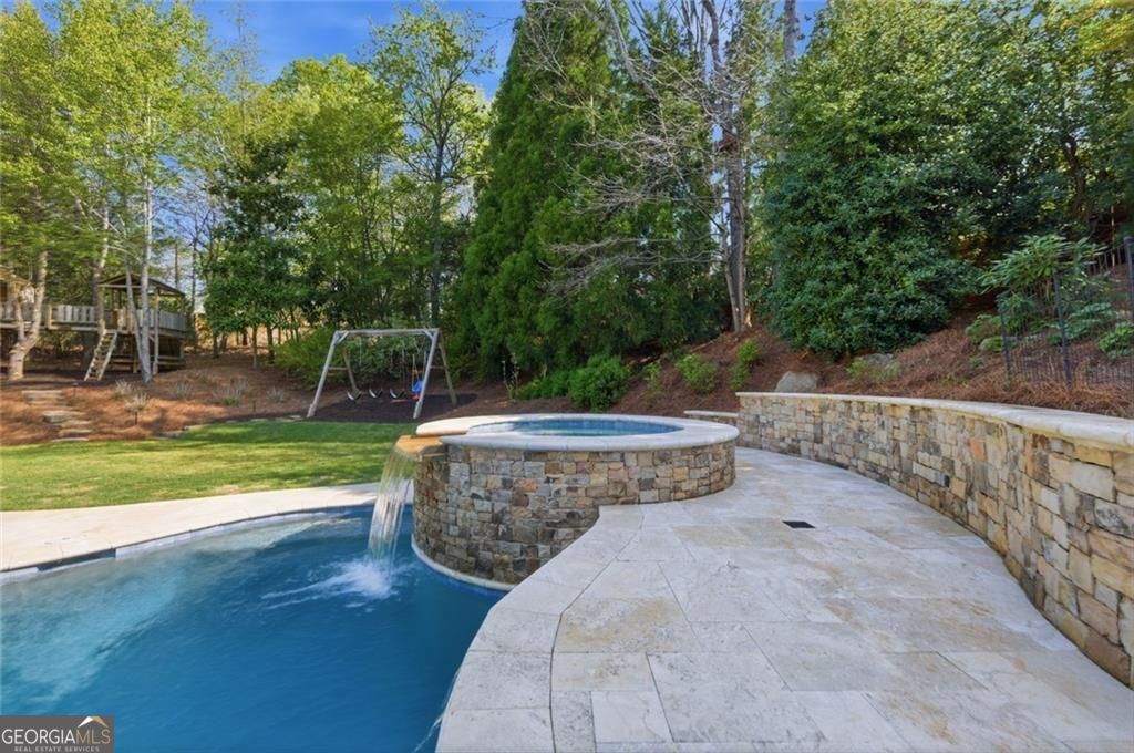 511 Westbury Park Place