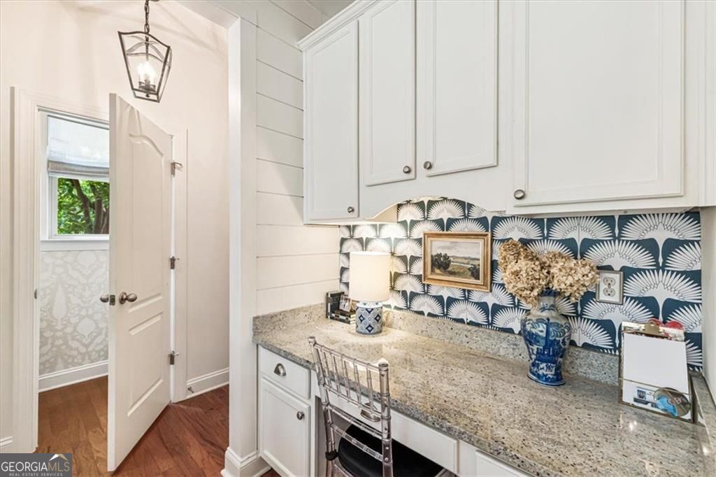 1085 Ashley Manor Drive