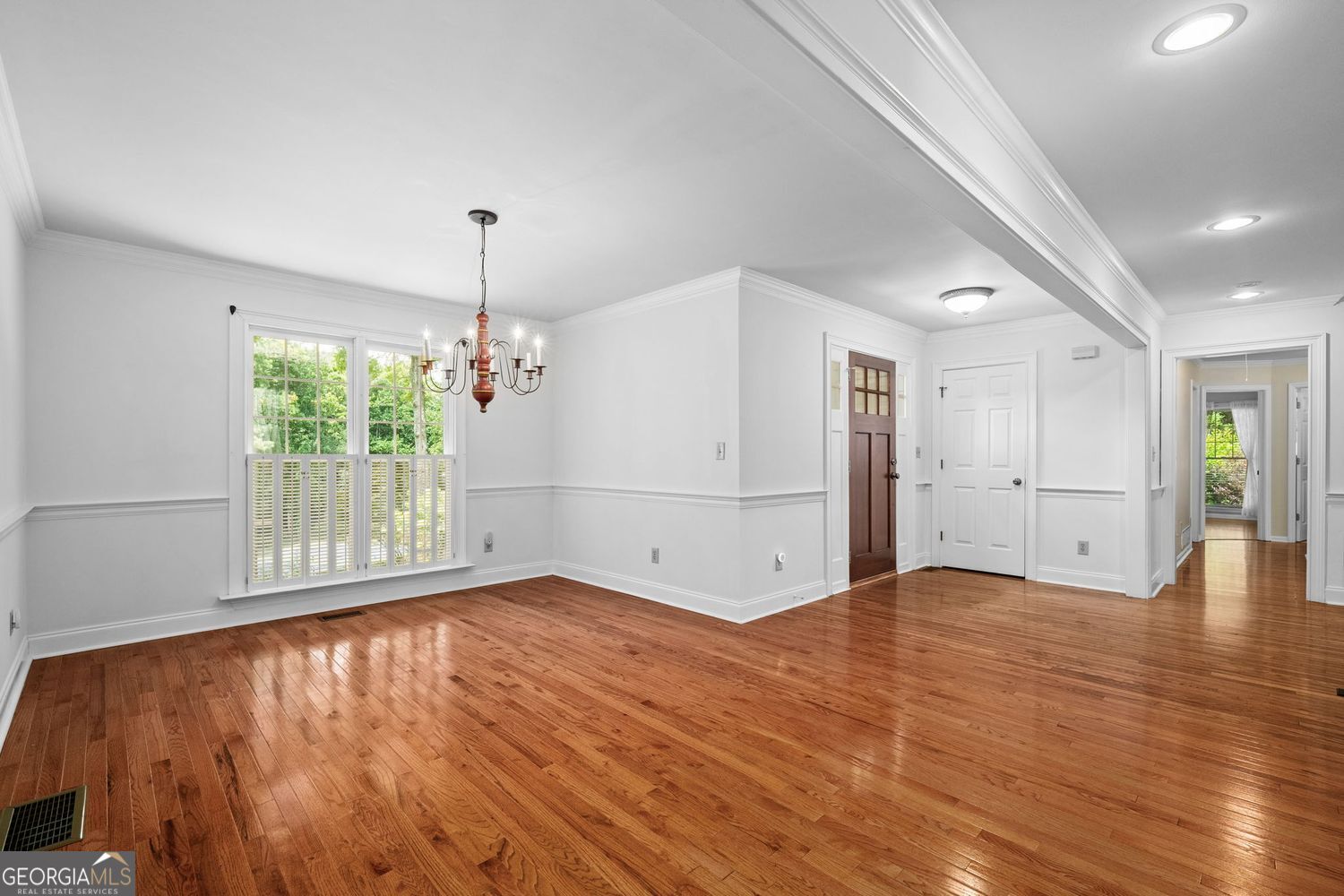 805 Pinehurst Drive