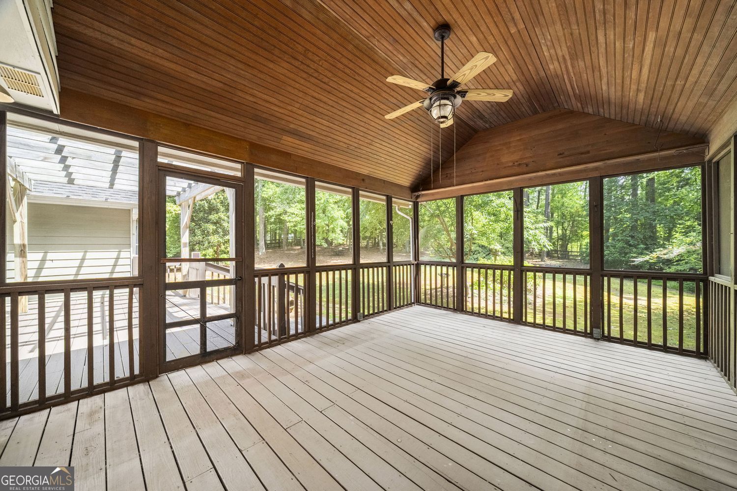 805 Pinehurst Drive