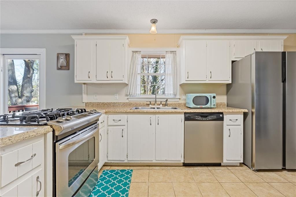 4005 Manor House Drive