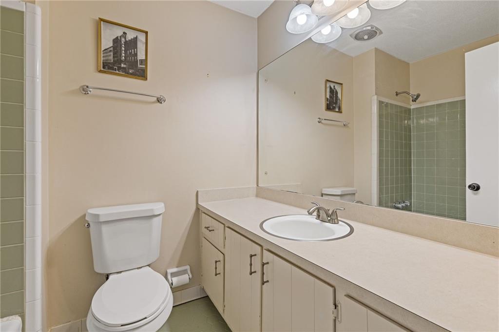 4005 Manor House Drive