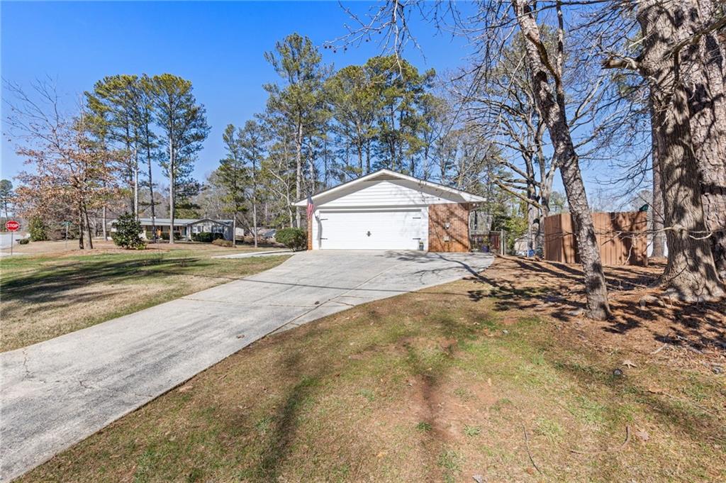 4005 Manor House Drive
