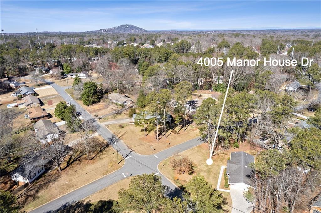 4005 Manor House Drive